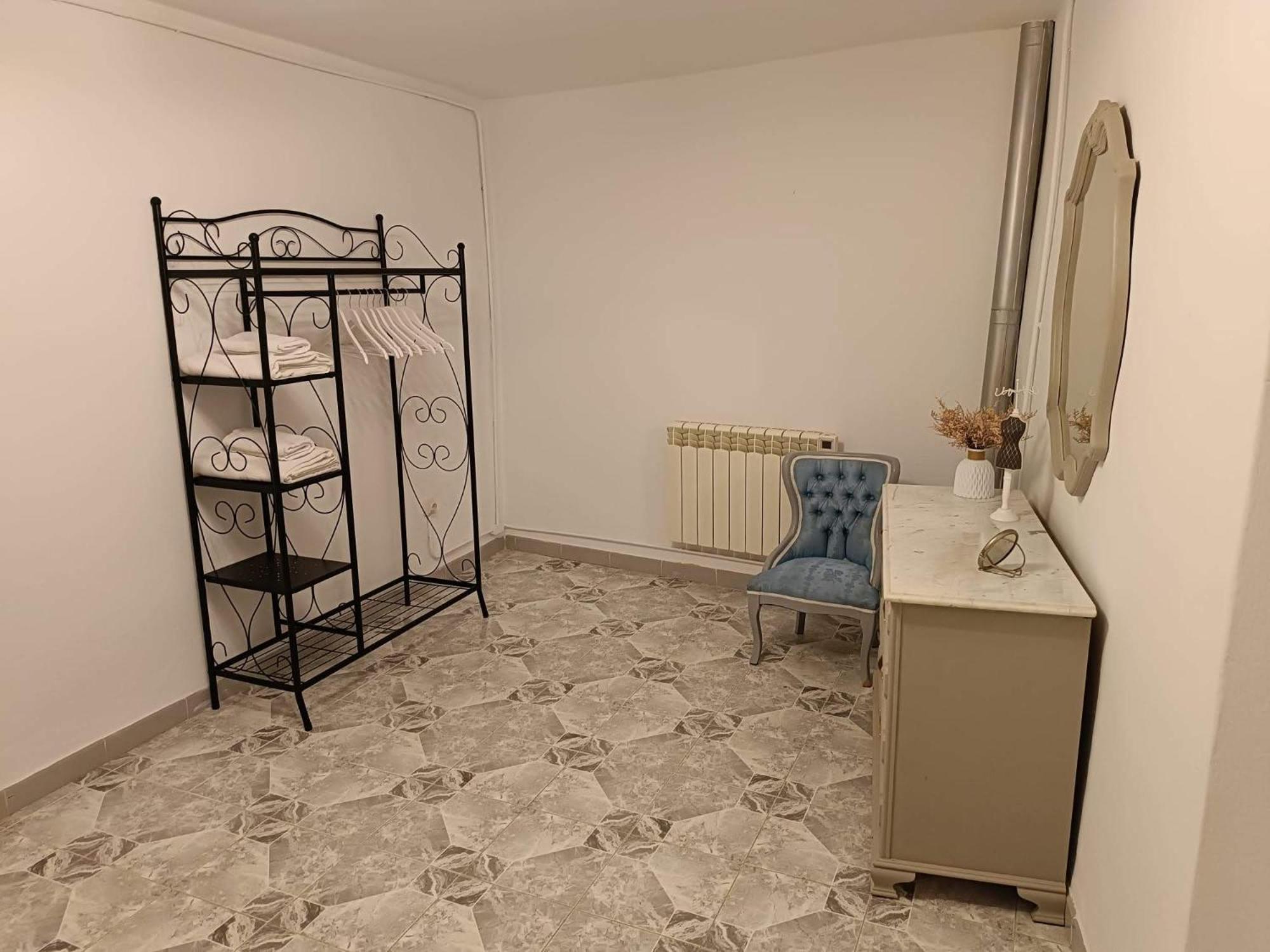 Casa de tres habitaciones