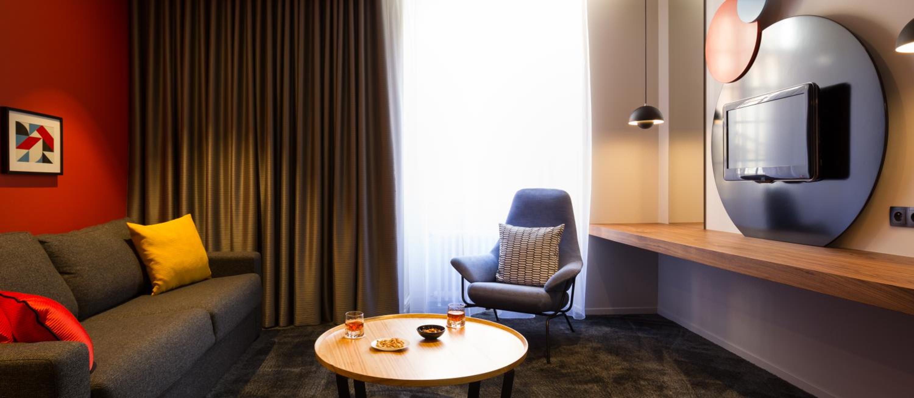 Junior Suite (4 Adults) - Photo 2