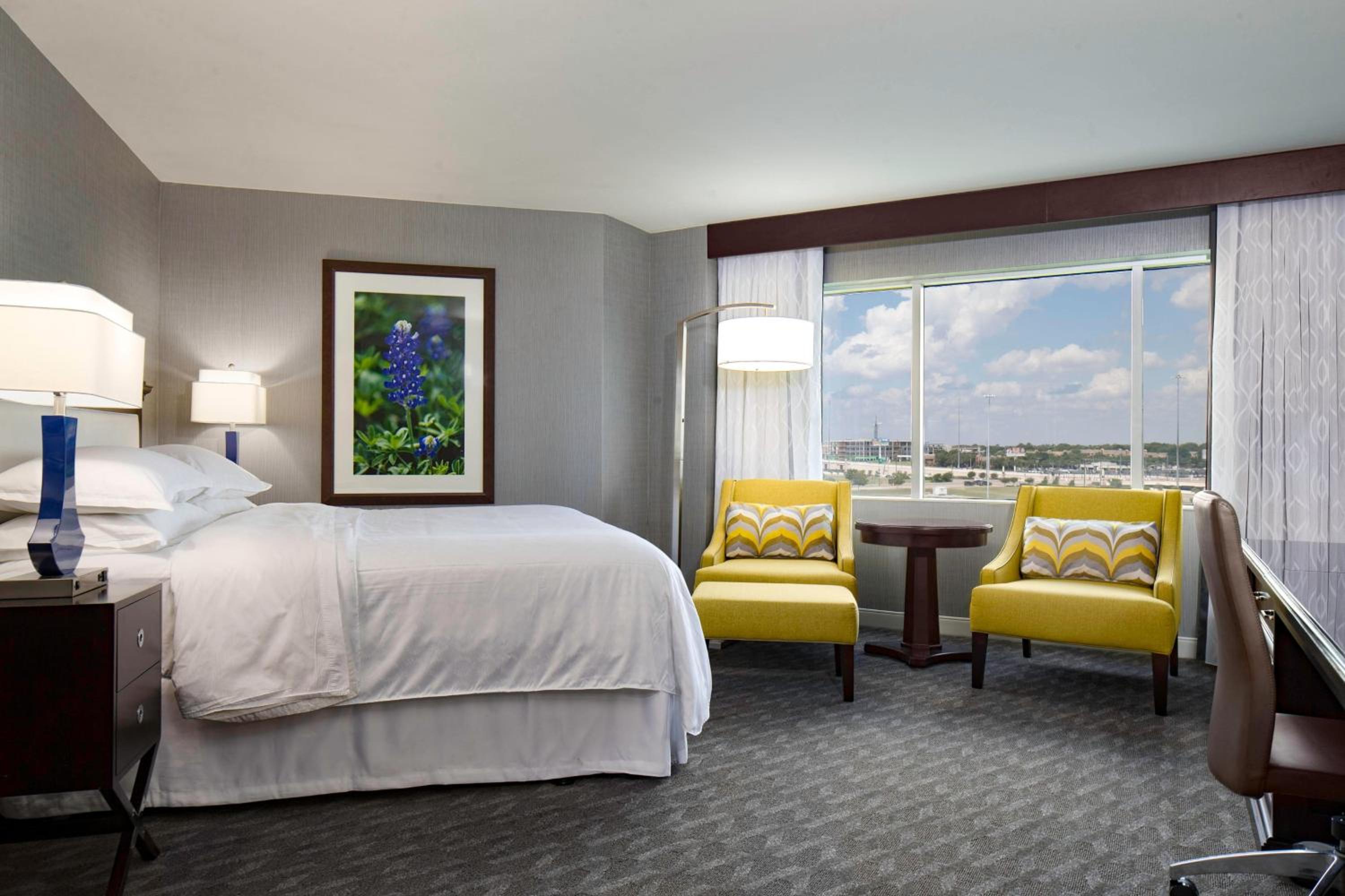Guest room, 1 King, Corner room photo 1