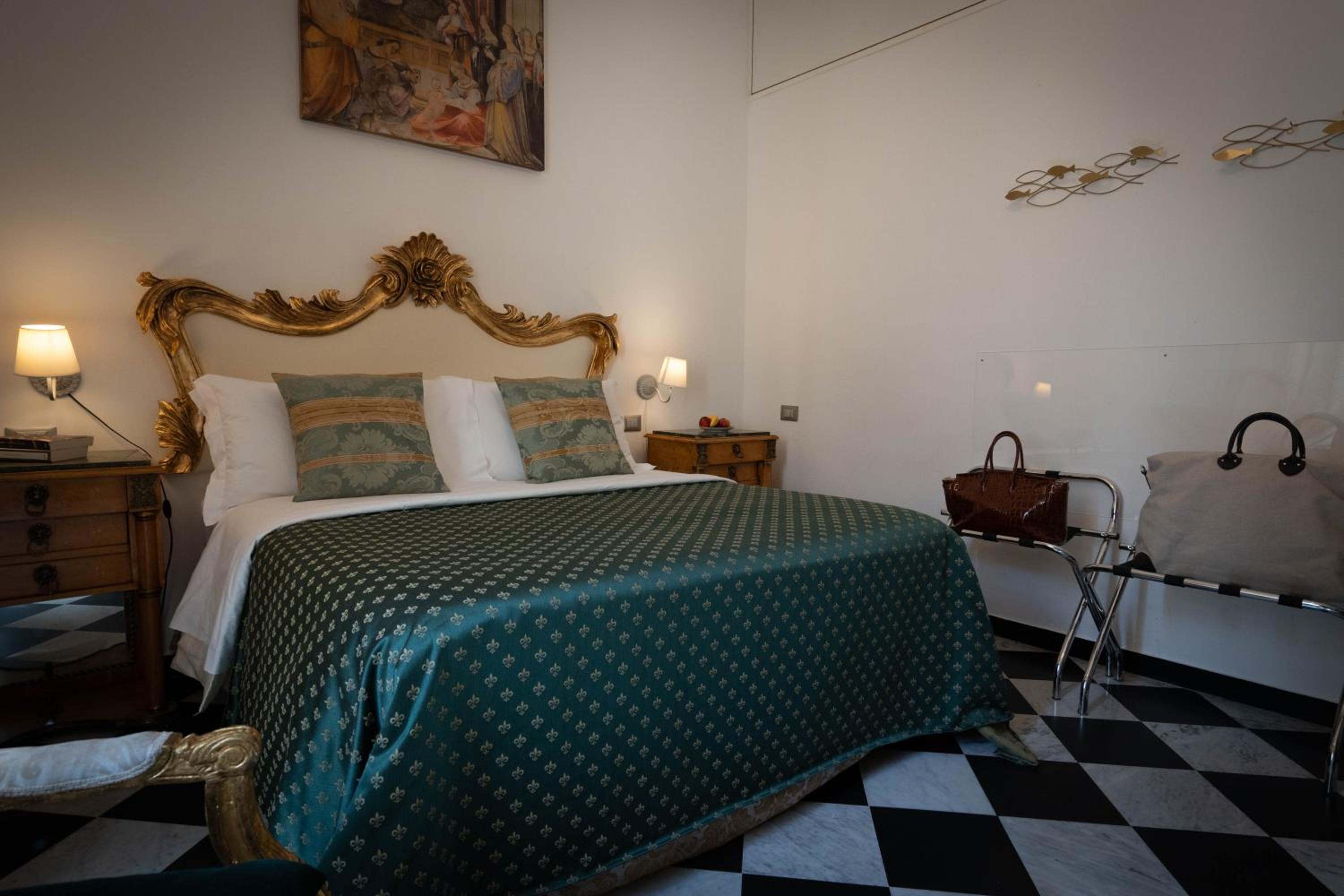 Standard Triple Room - Photo 4