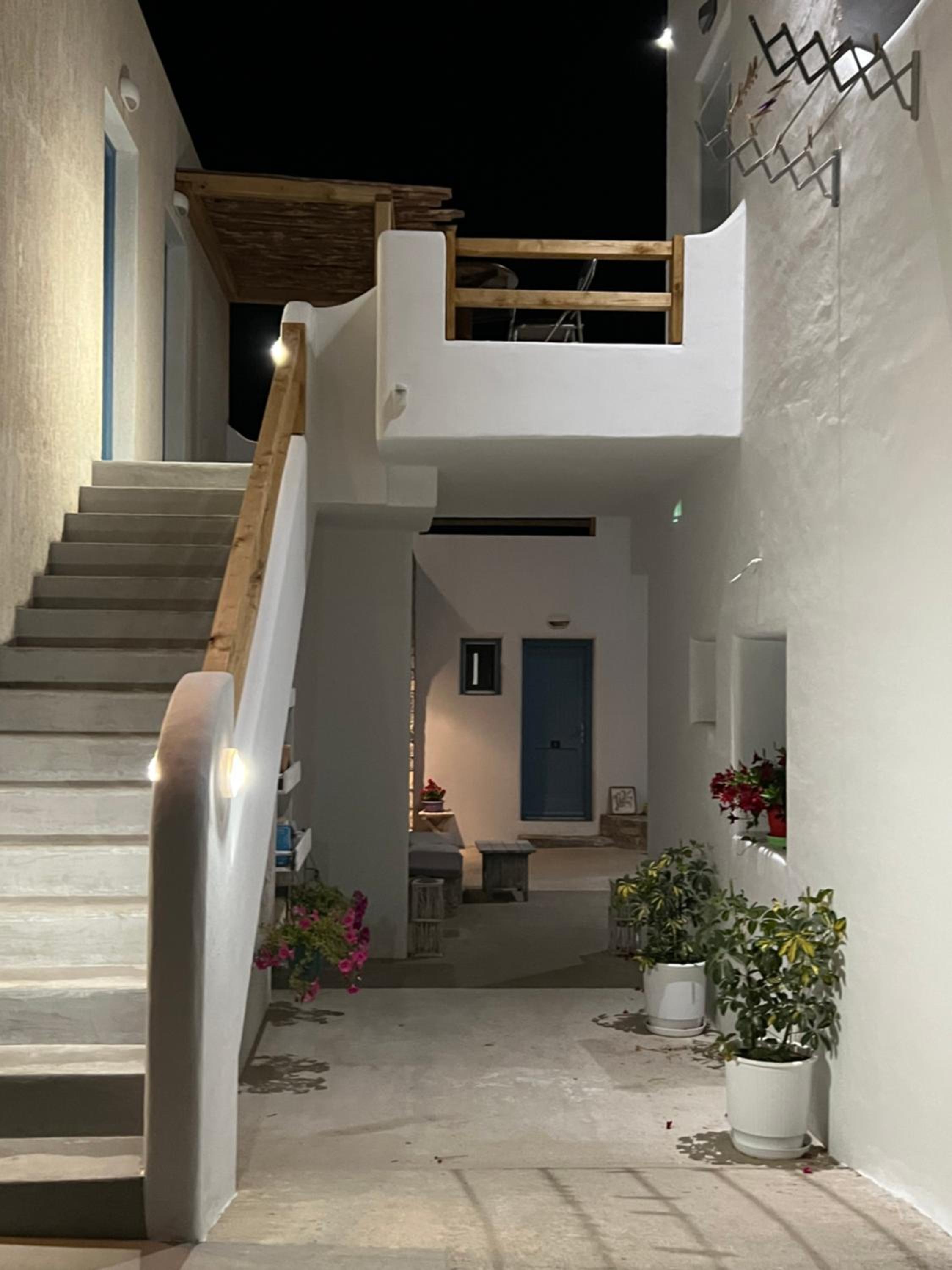 Double Room with Balcony - Photo 37