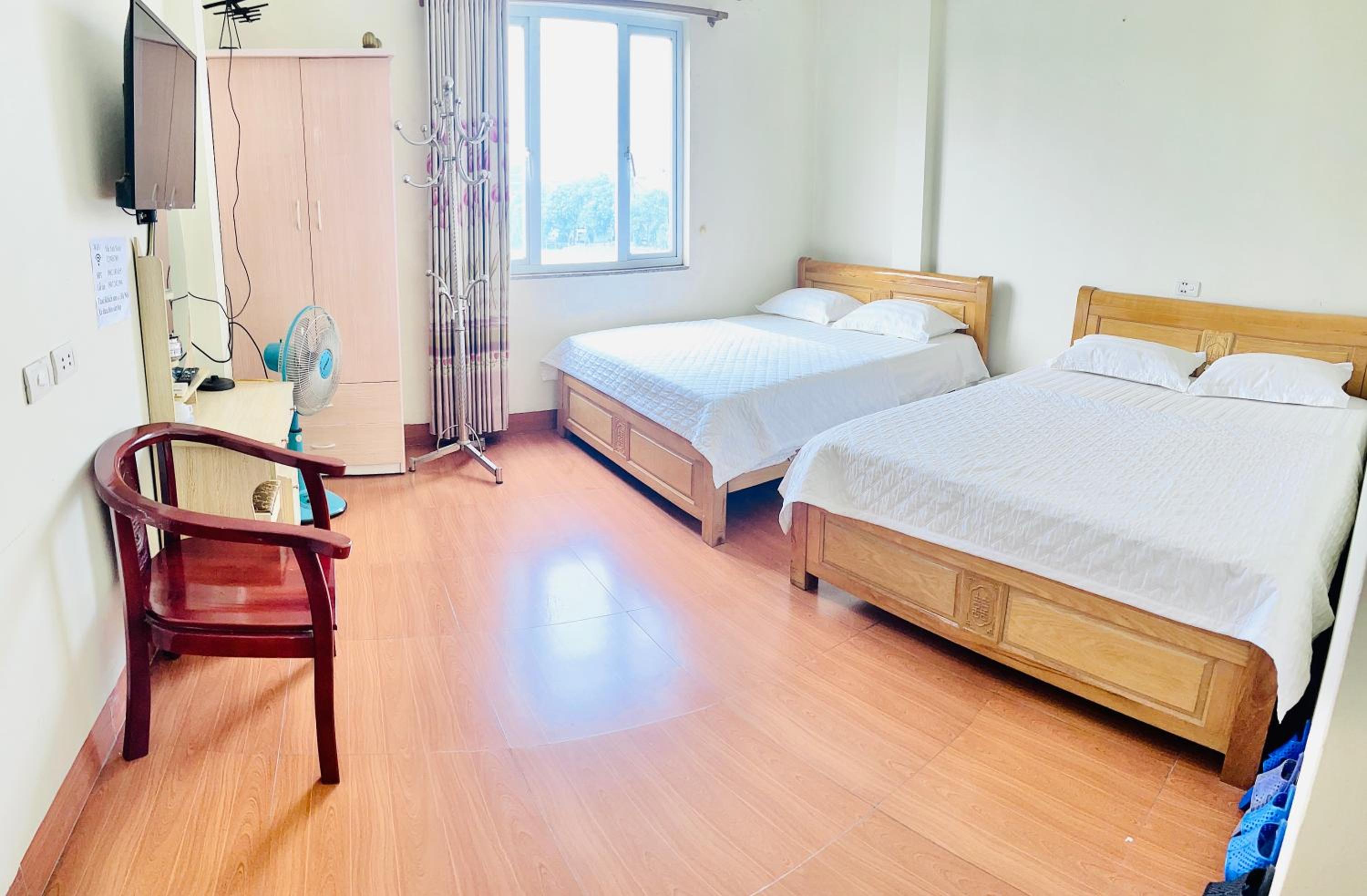 Quadruple Room - Photo 12