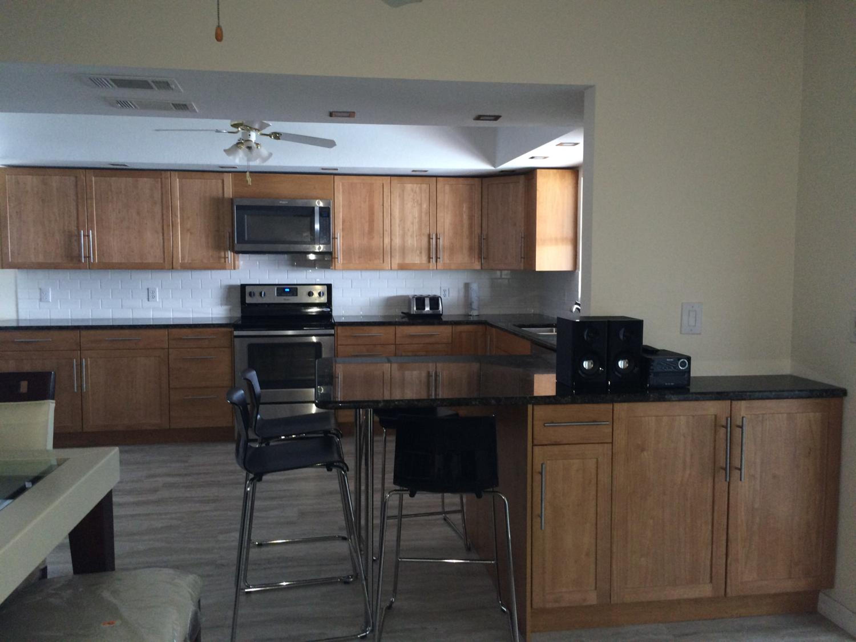 Four-Bedroom House photo 2