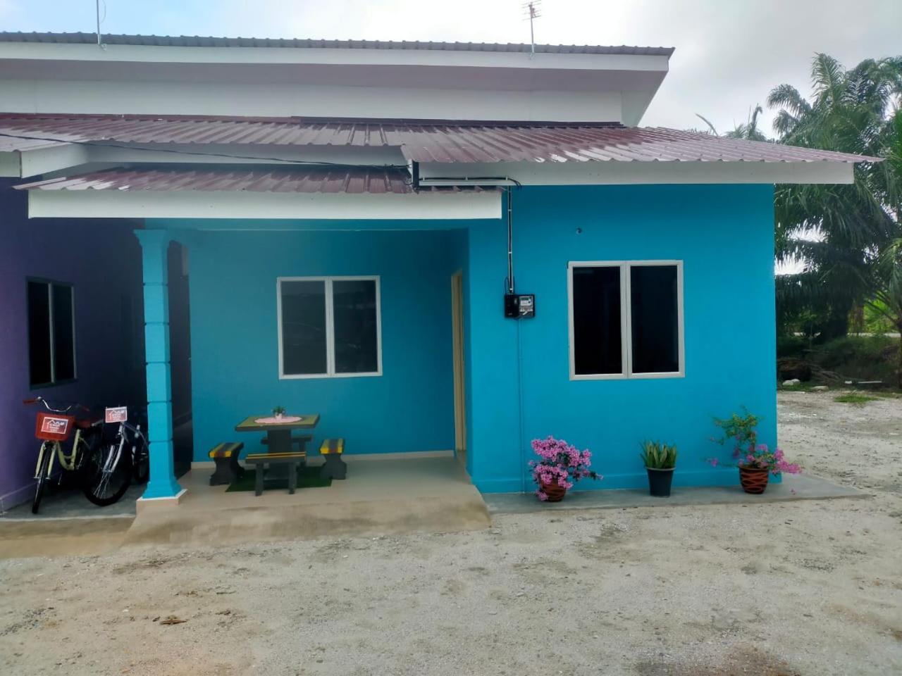 Two-Bedroom House photo 3