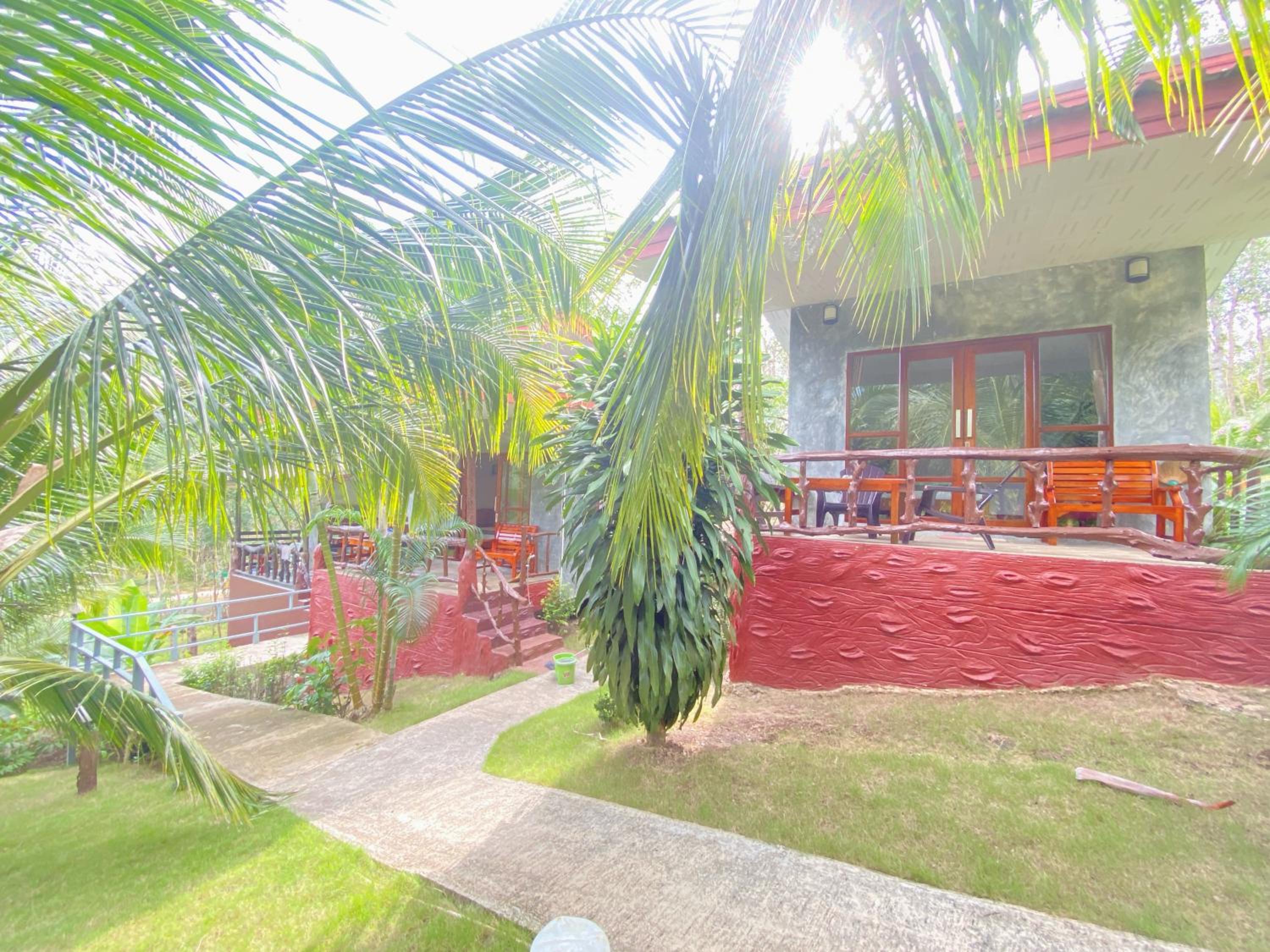 Bungalow with Patio - Photo 4