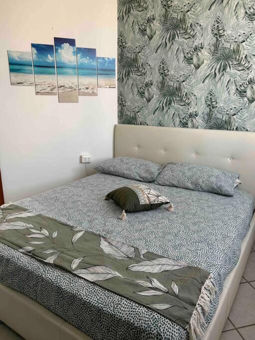 One-Bedroom Apartment with Terrace photo 1