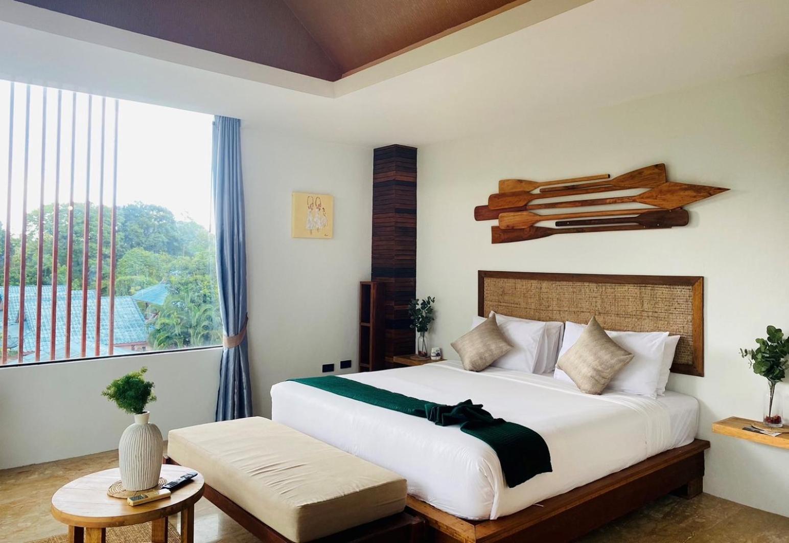 Apartment with Lake View - Photo 2