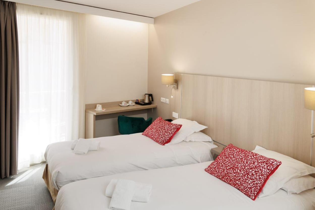 Superior Double or Twin room Village View - Photo 4