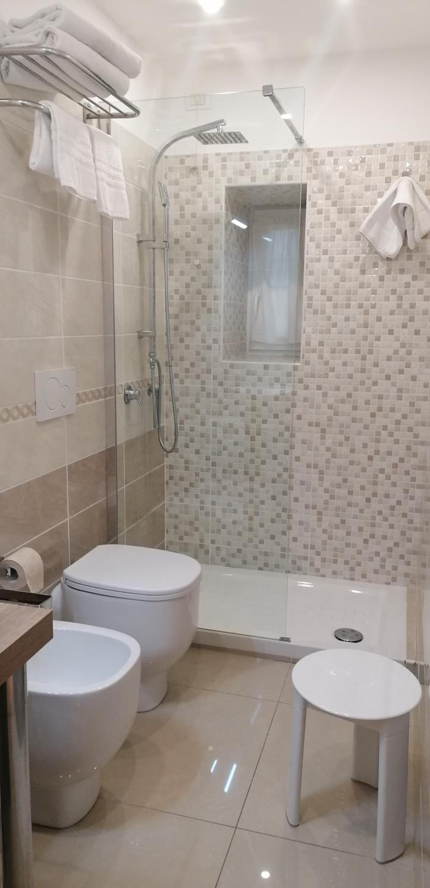 Superior Double or Twin Room photo 3