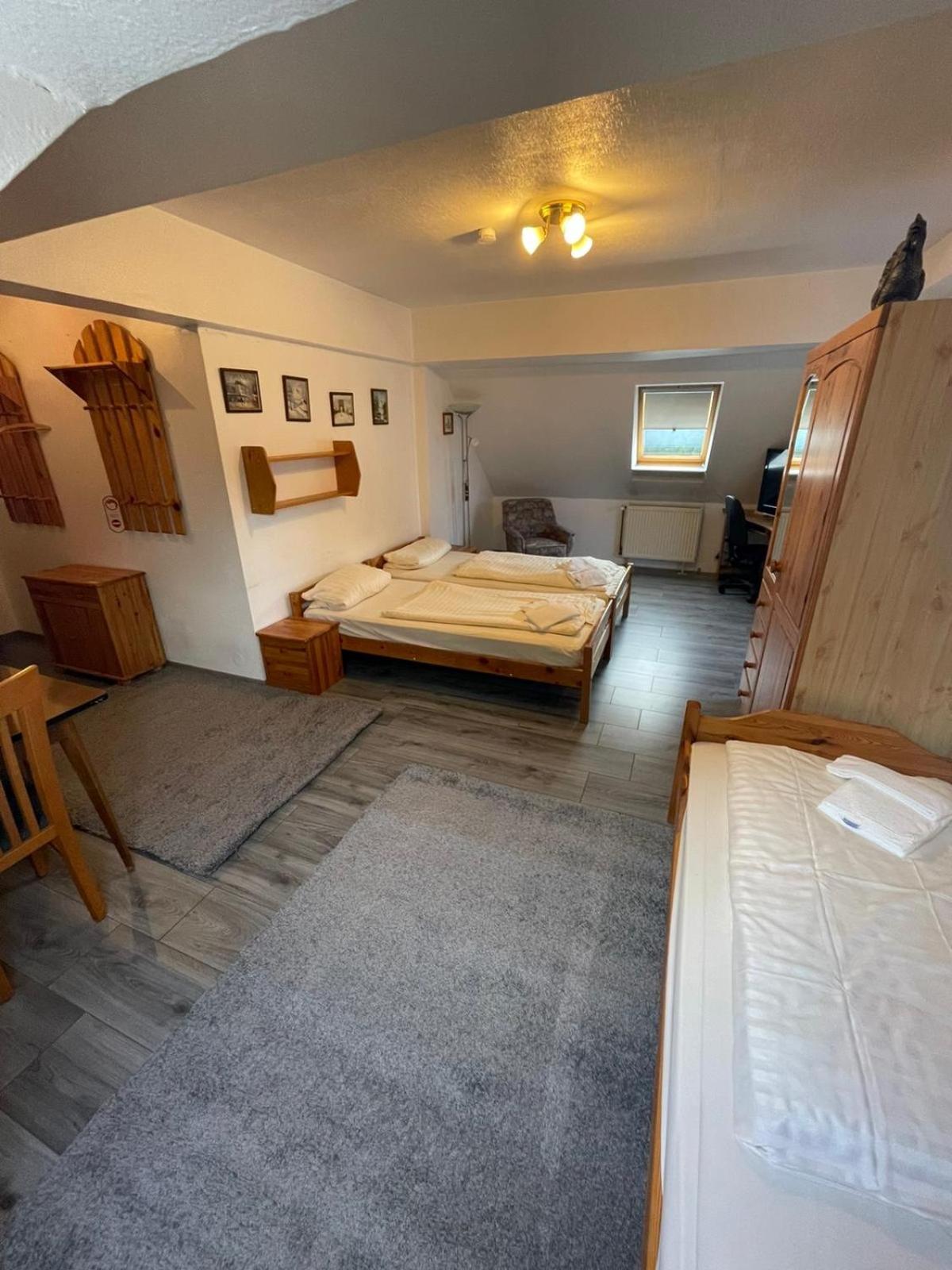 Triple Room - Photo 5