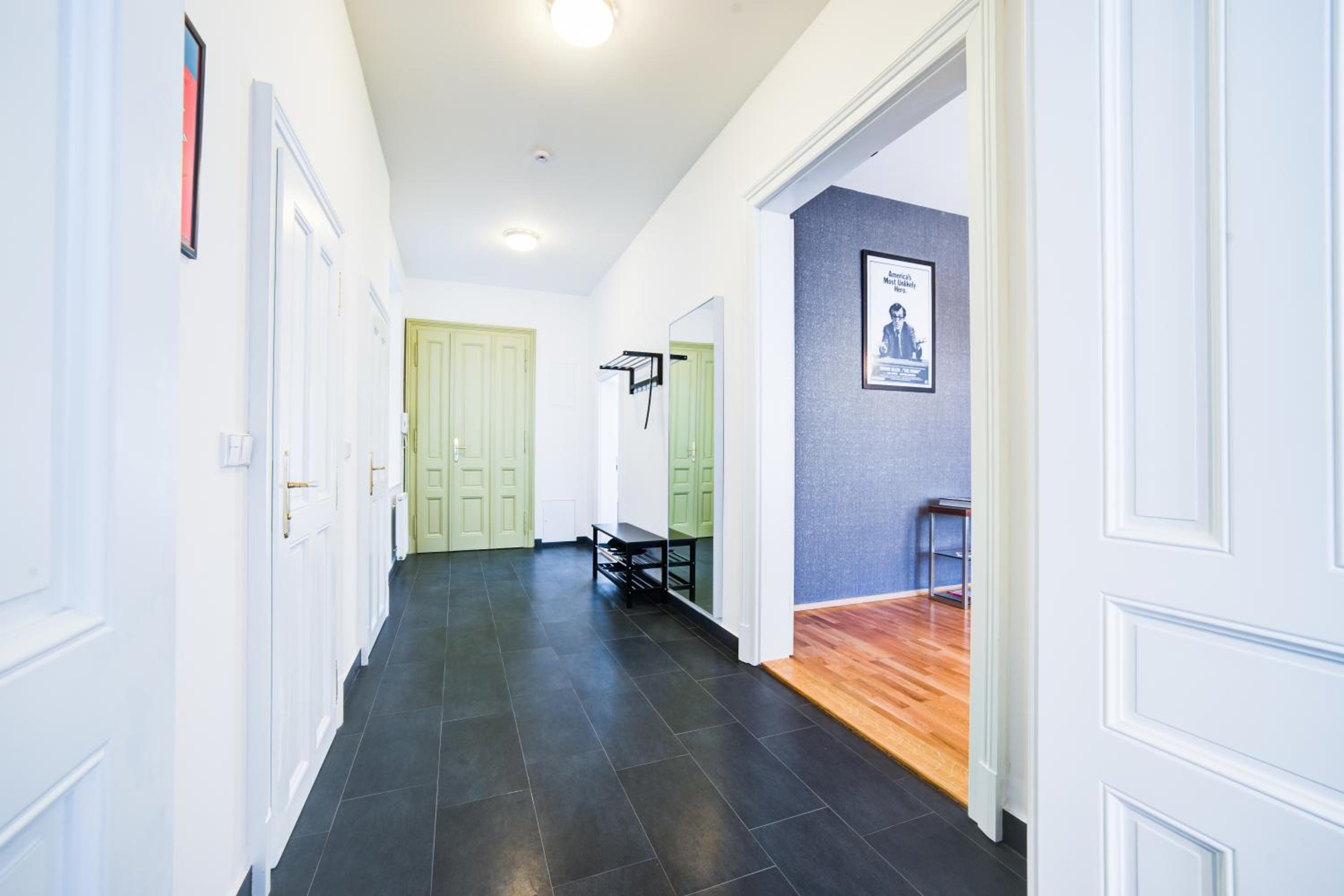 Superior One-Bedroom Apartment with Balcony