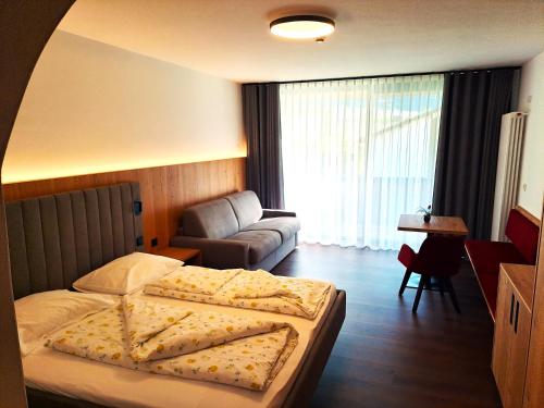 Double Room with Balcony photo 1