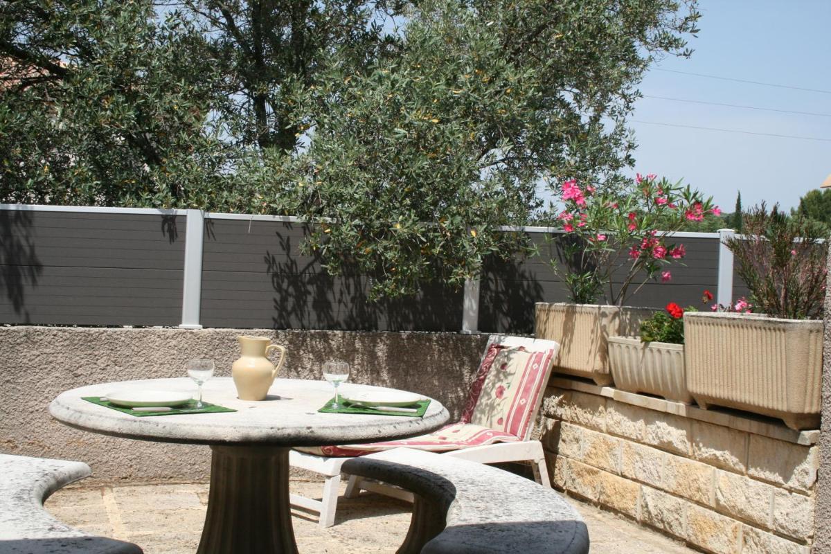 Duplex Cottage photo 1