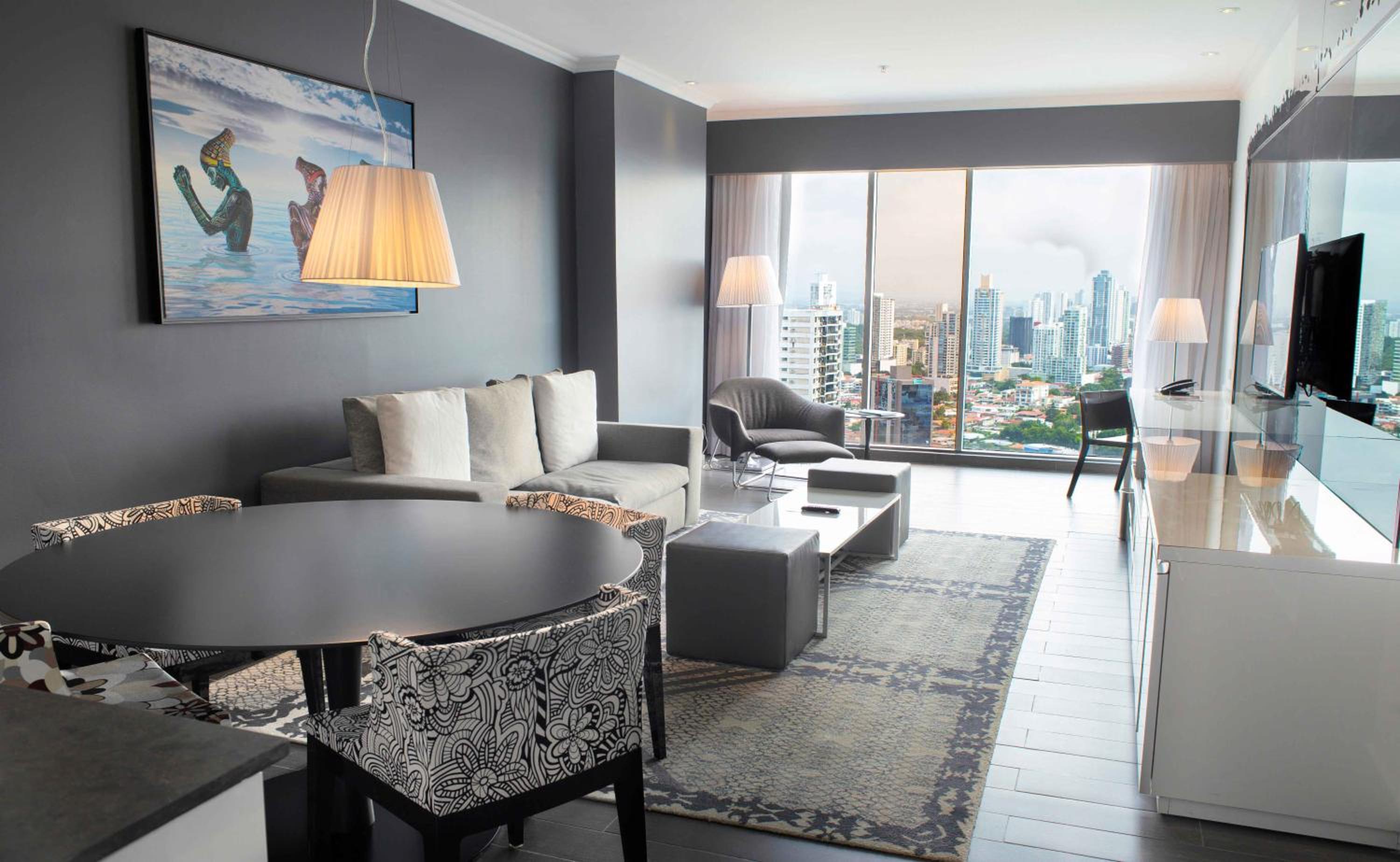 One-Bedroom Suite with City View