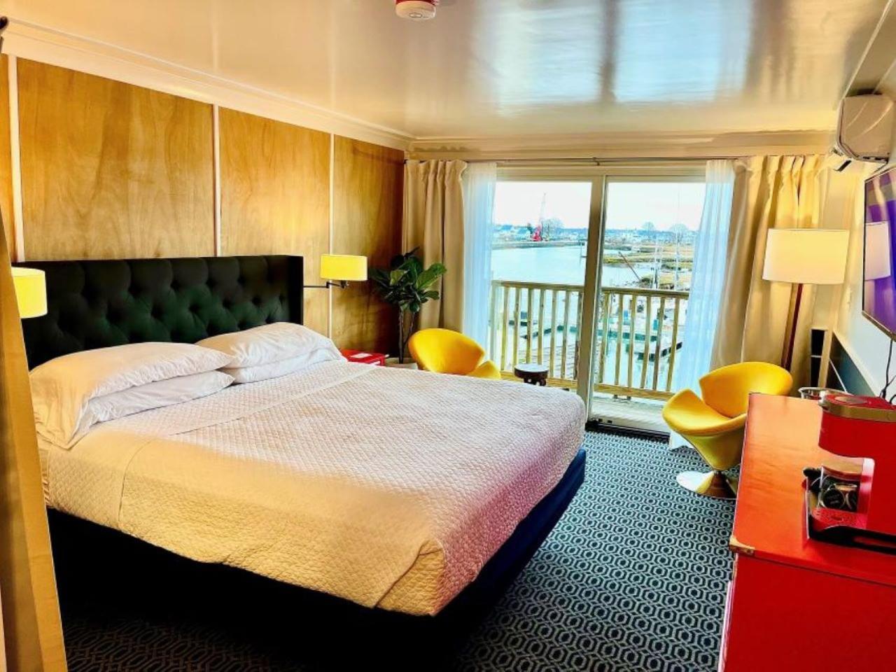 Superior King Room photo 1