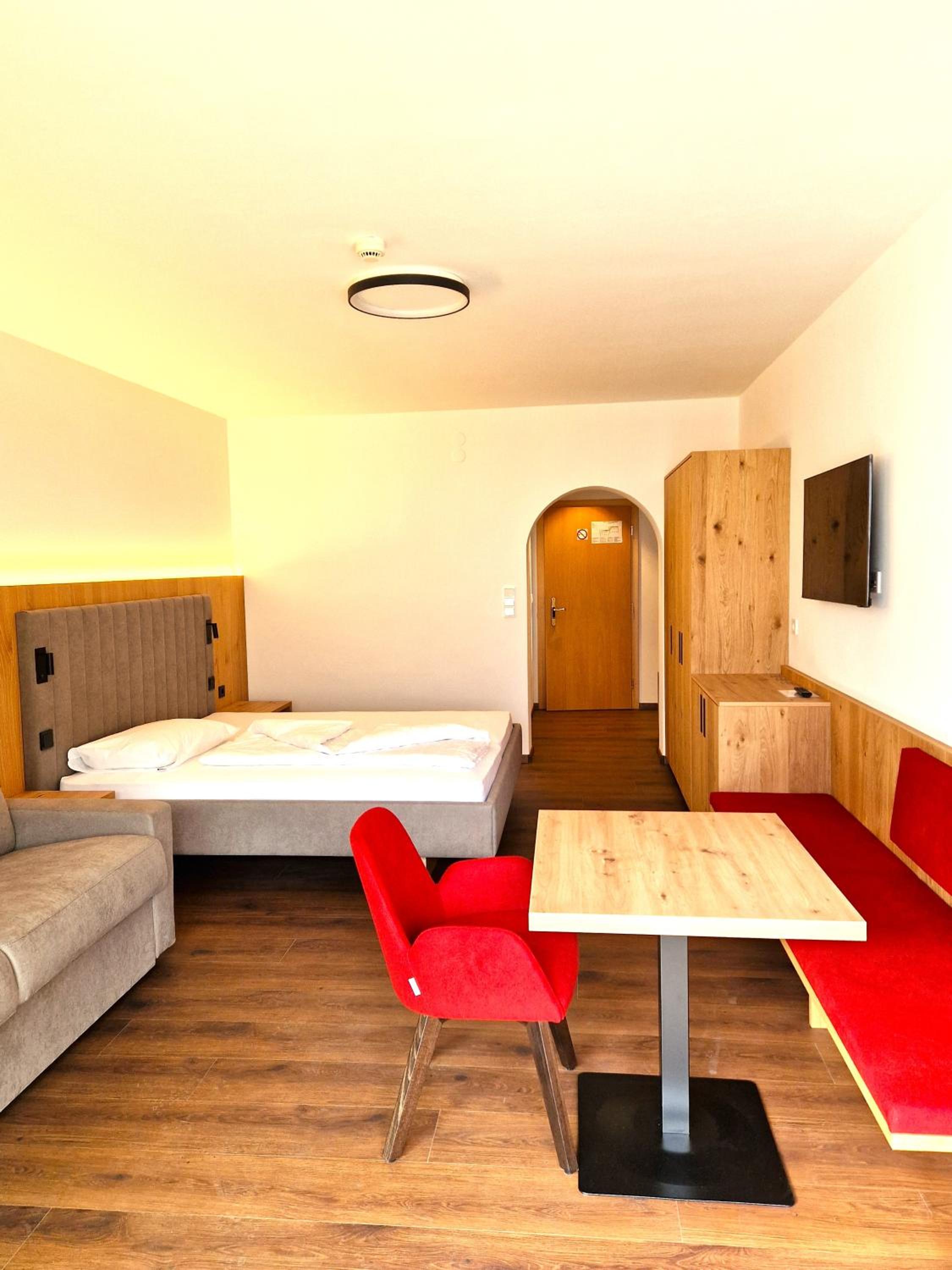Double Room with Balcony photo 3