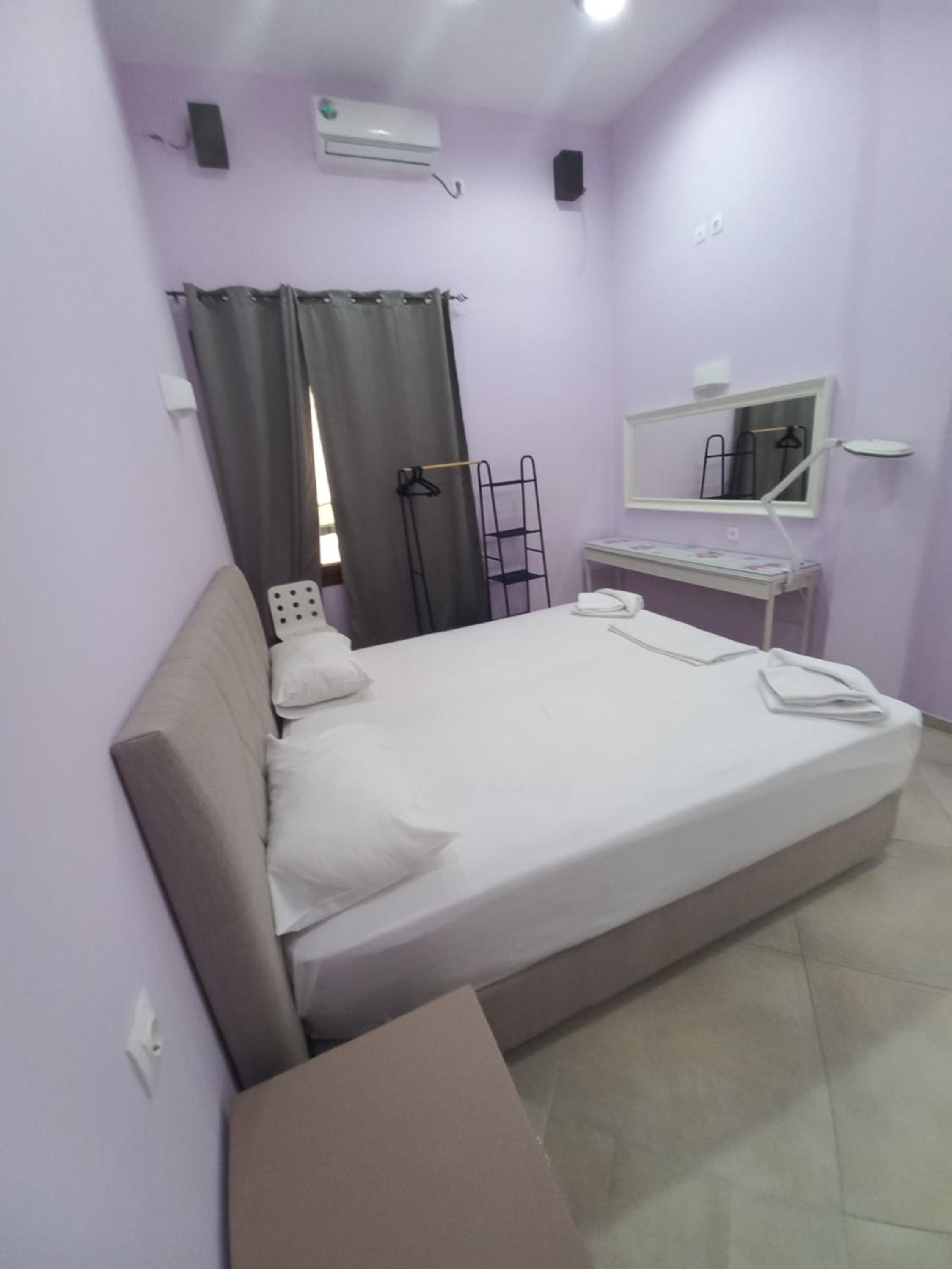 Standard Twin Room with Sofa photo 2