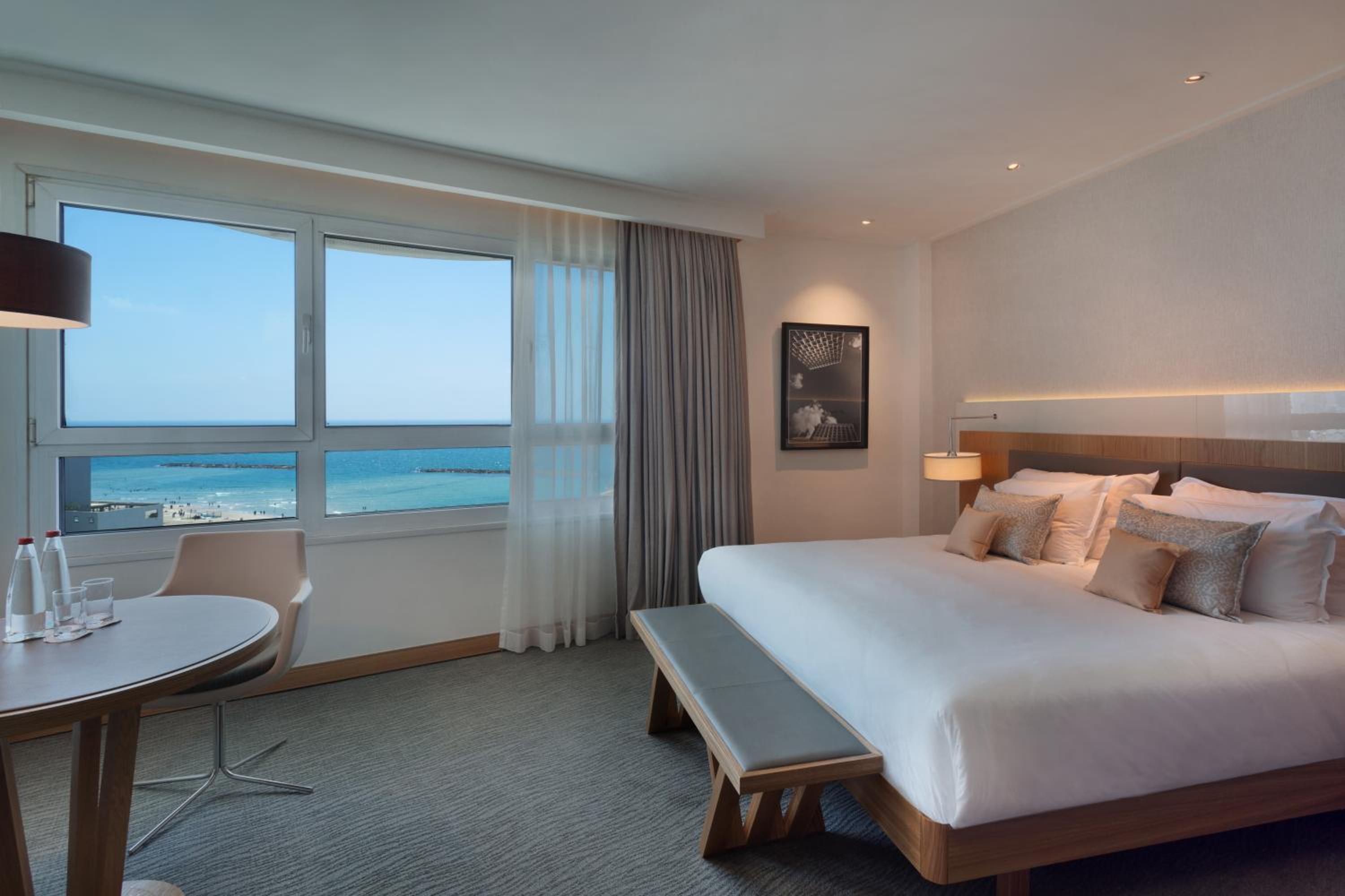 Superior Double Room with Sea View (couples only) - Photo 1