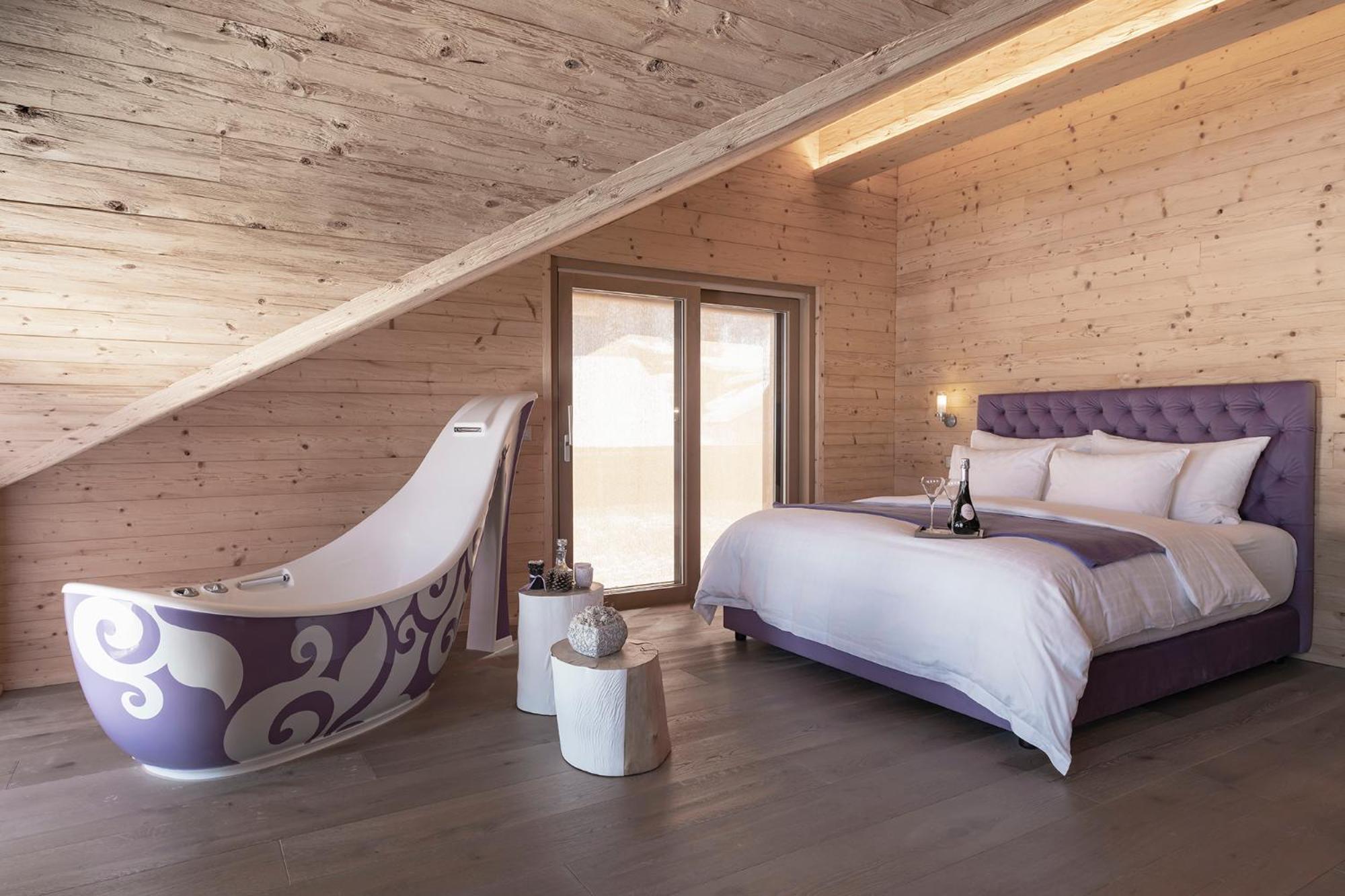 Suite with Balcony - Photo 1
