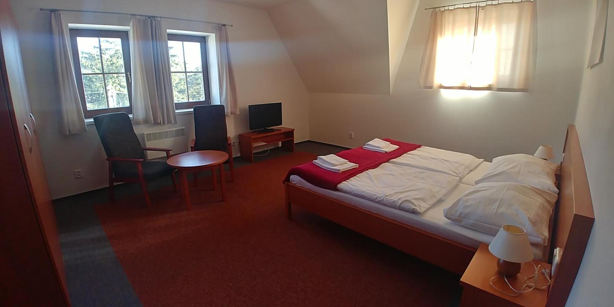 Double Room - Photo 3