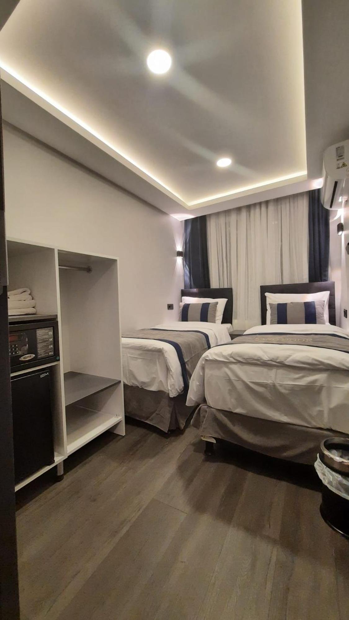 Twin Room photo 2