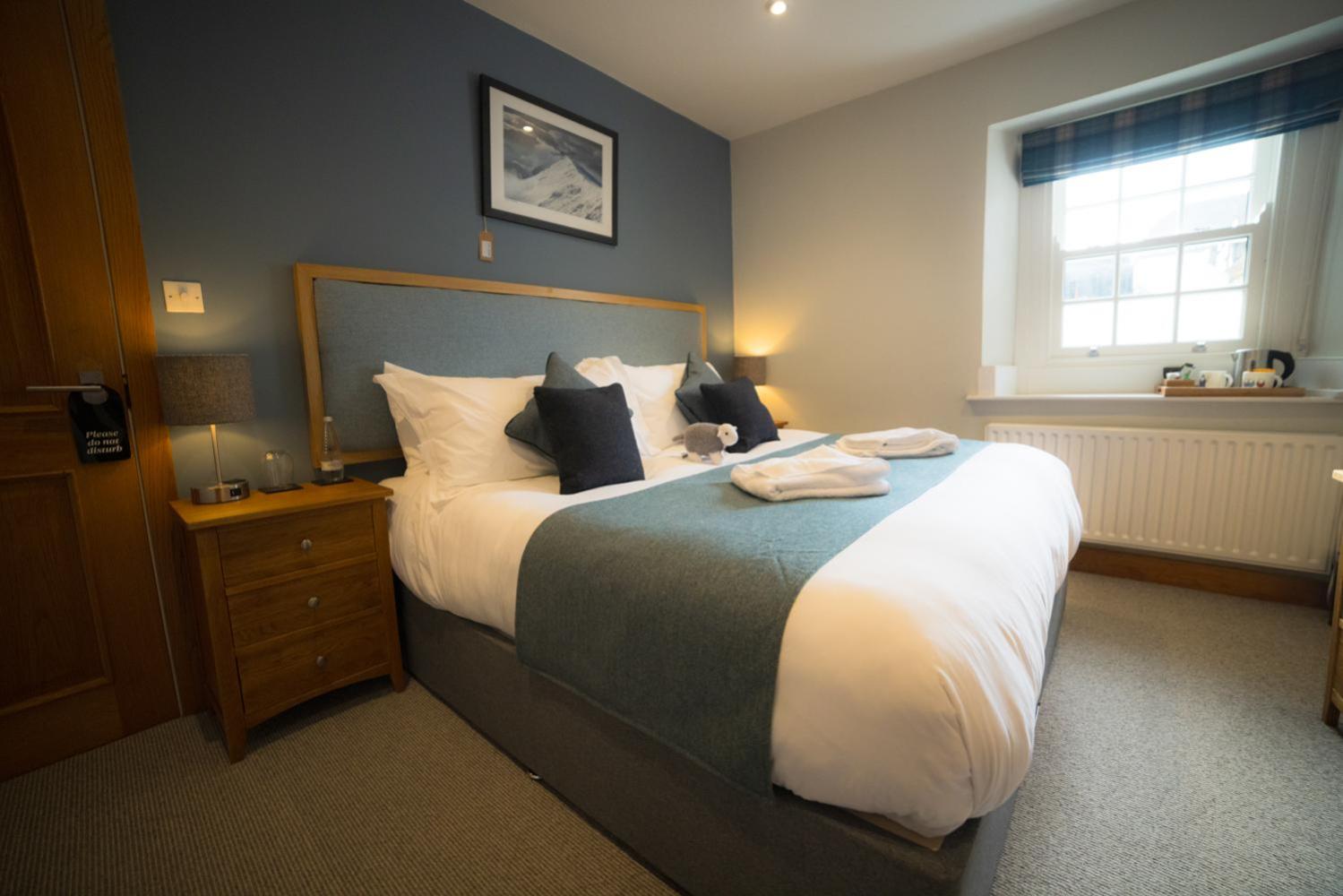 Double or Twin Room with Private Bathroom