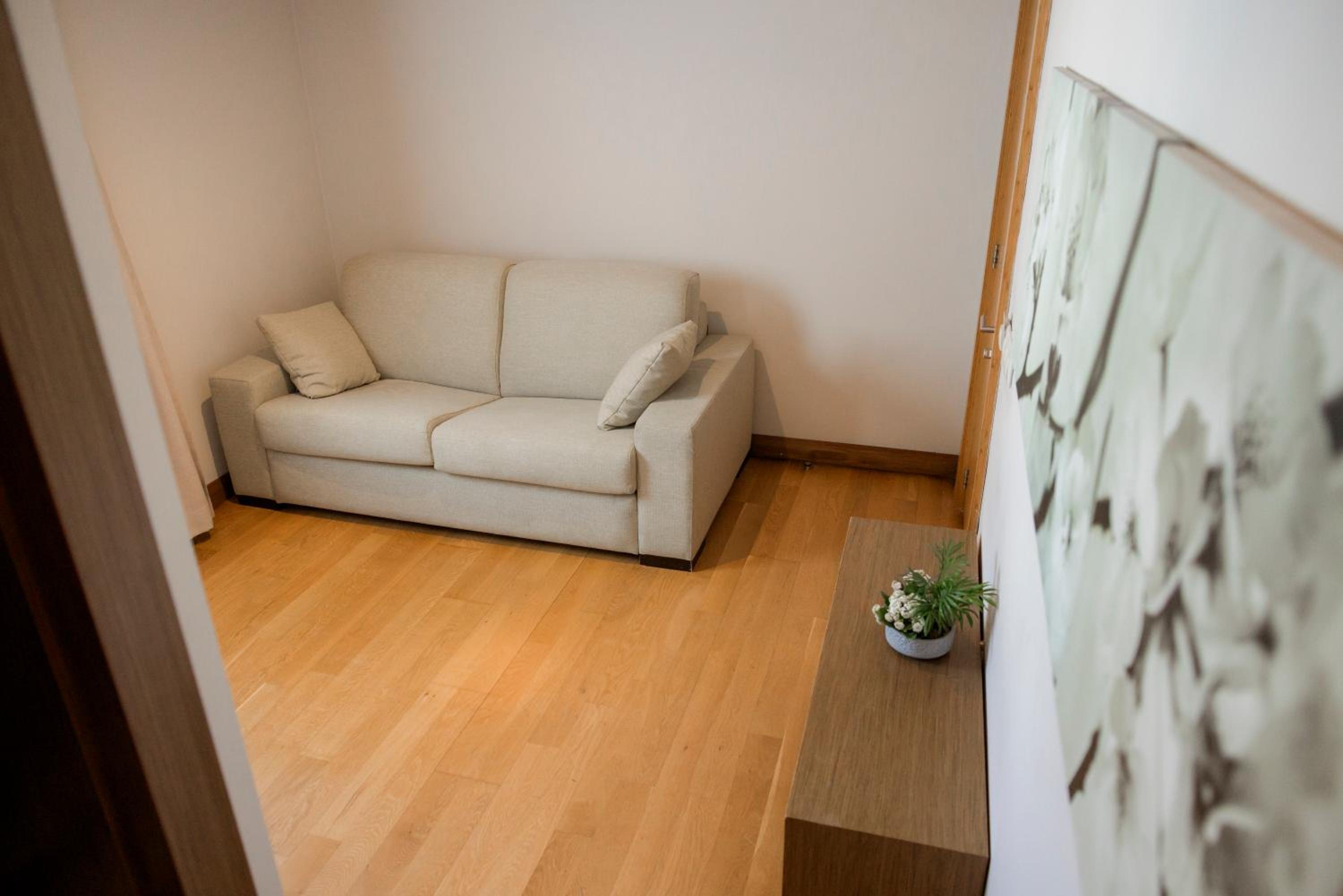 Family Room photo 2