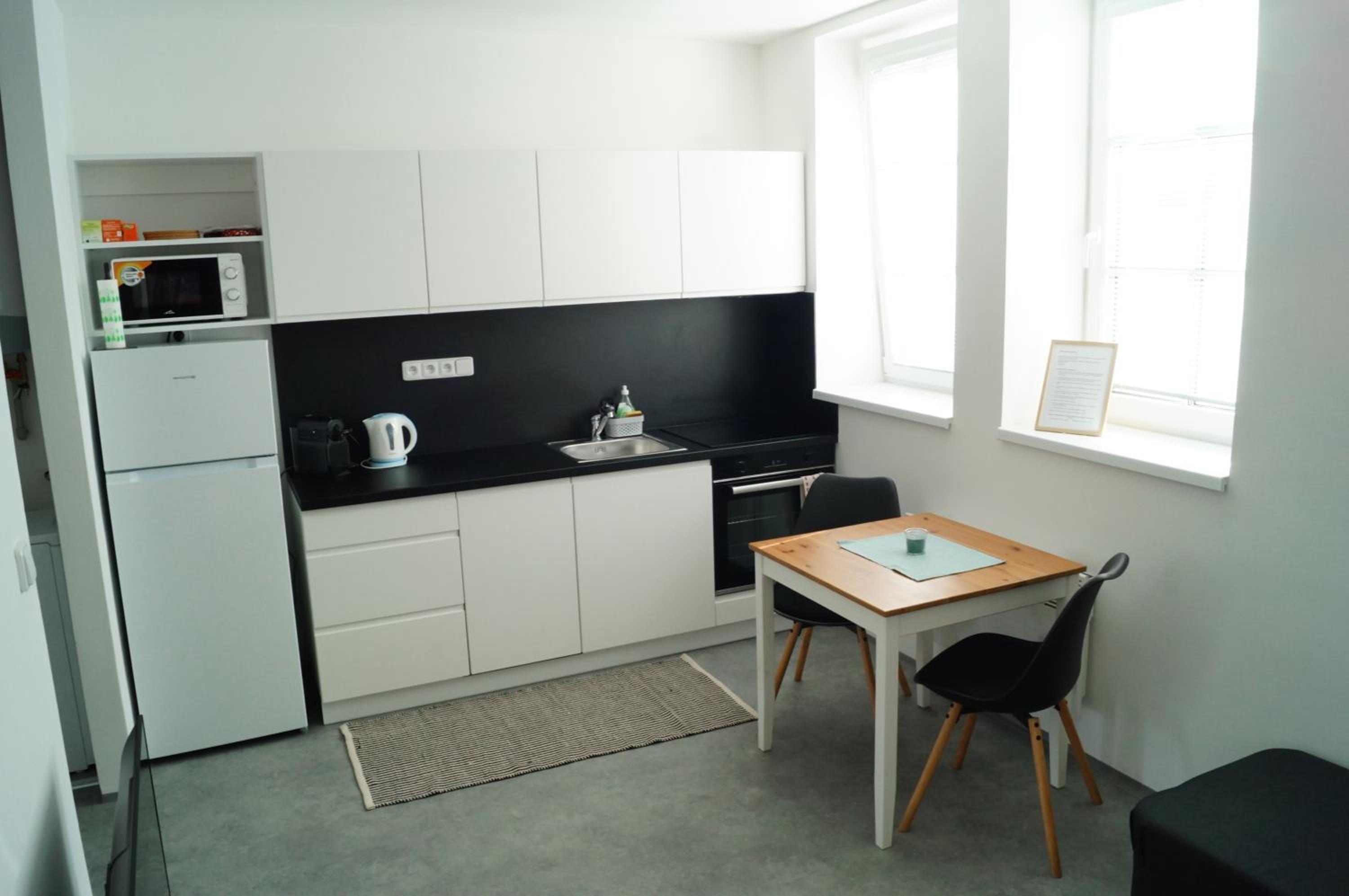 One-Bedroom Apartment photo 2