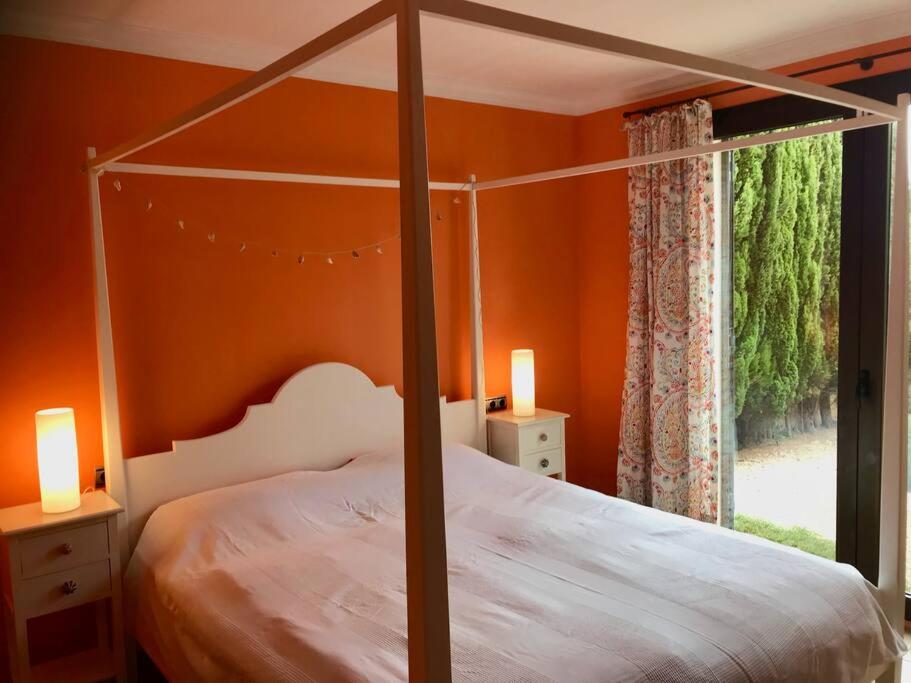 Villa de Tres Habitaciones