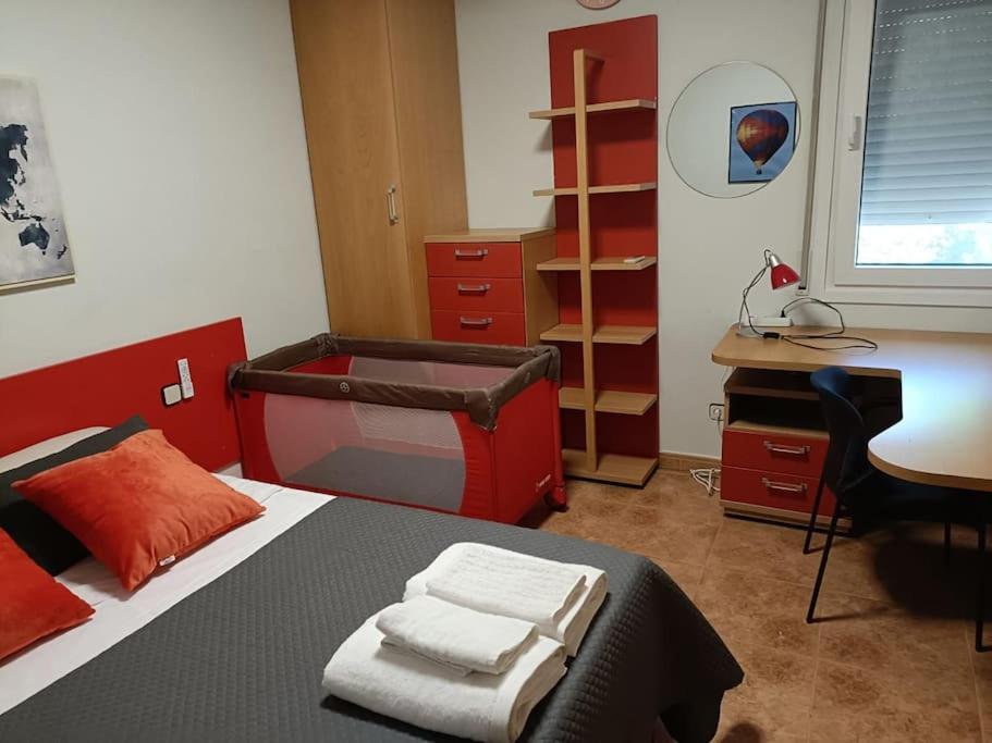 Casa de cuatro habitaciones