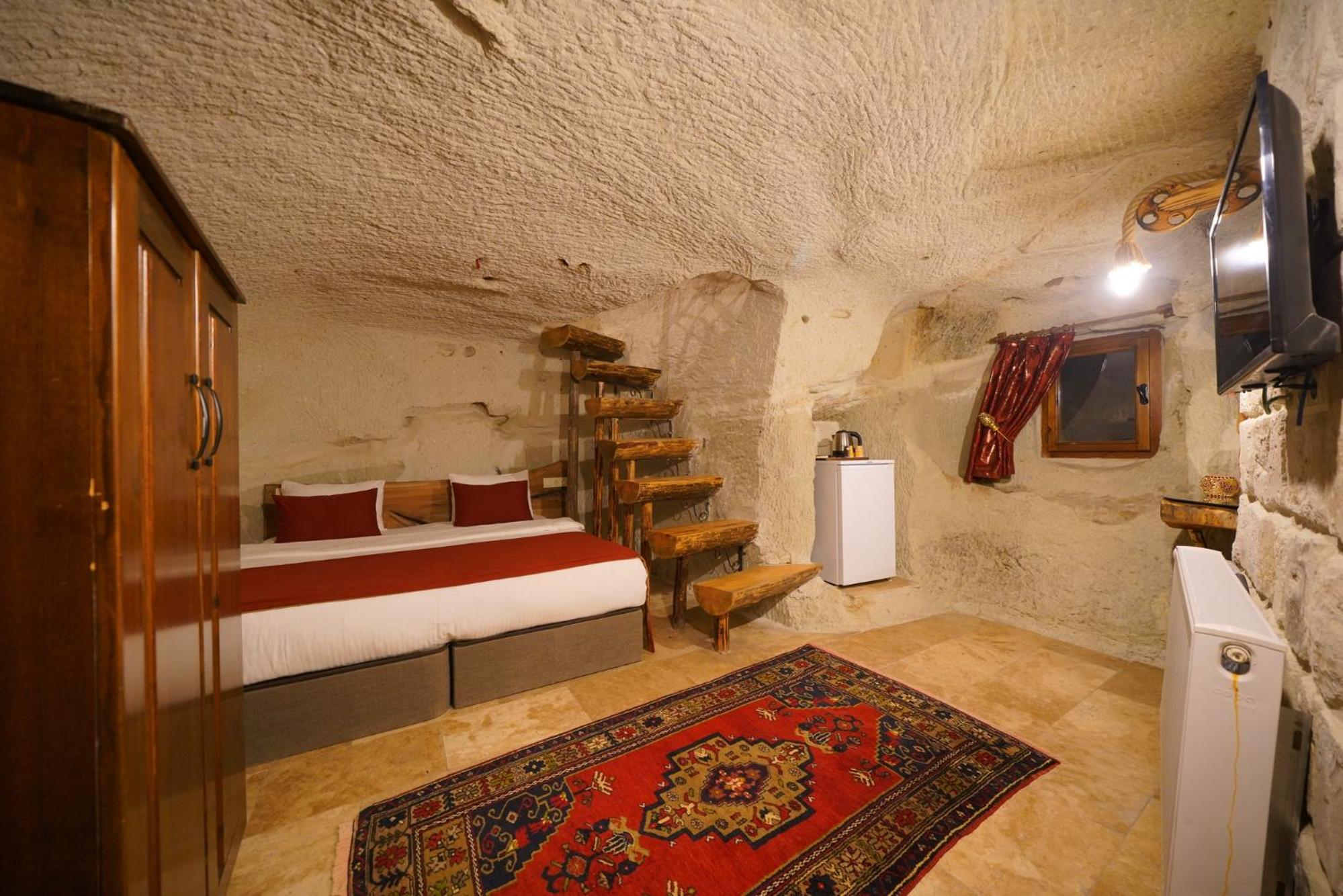 Suite Troglodyte Deluxe - Vue sur Vallée