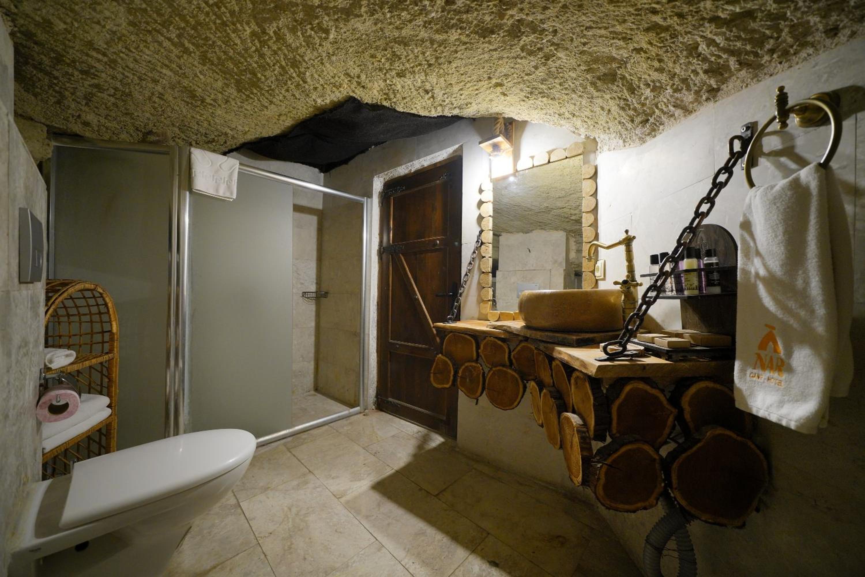 Superior Duplex Quadruple Cave Room with Spa Bath and Terrace - Photo 2