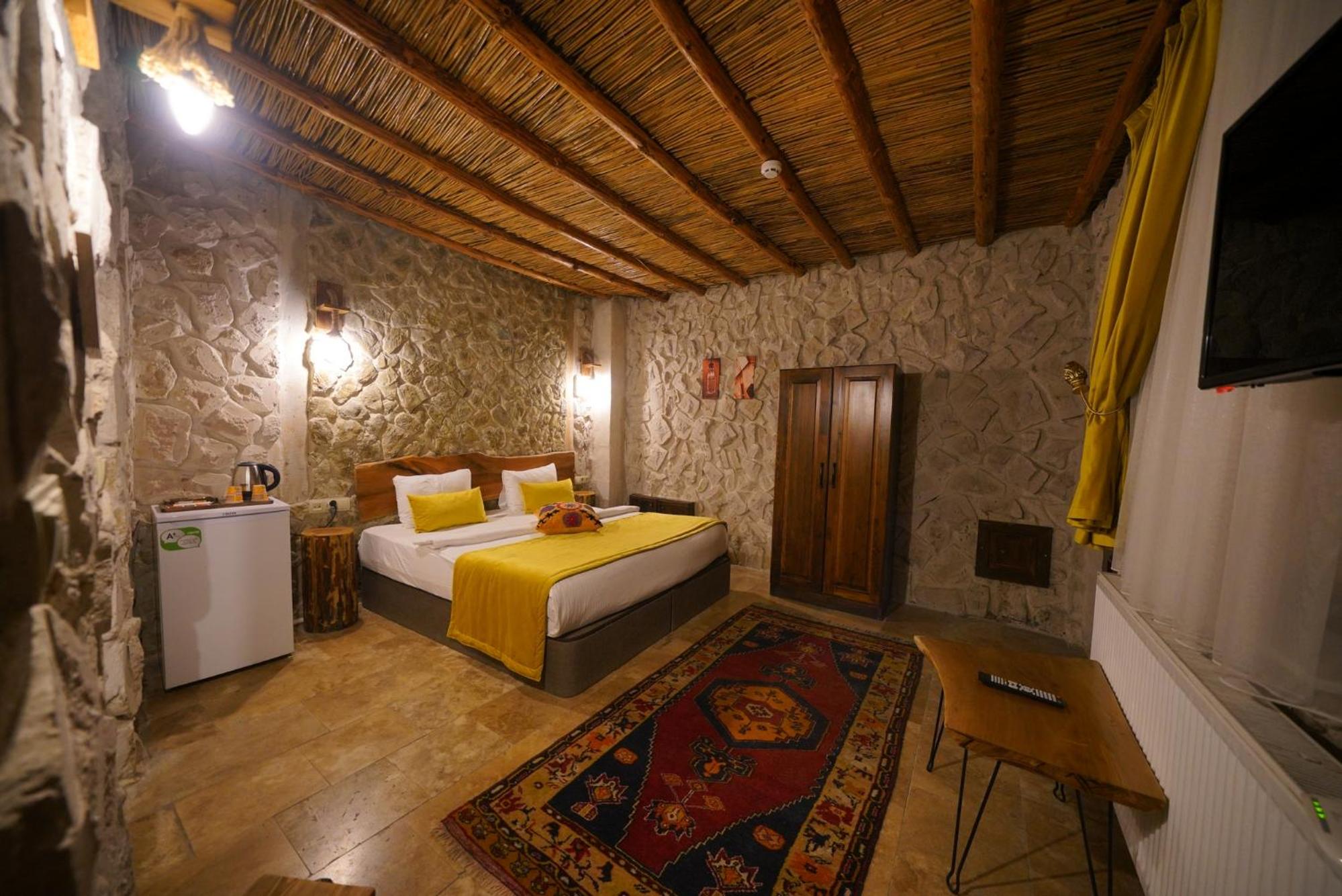 Chambre Double/Lits Jumeaux Troglodyte avec Terrasse