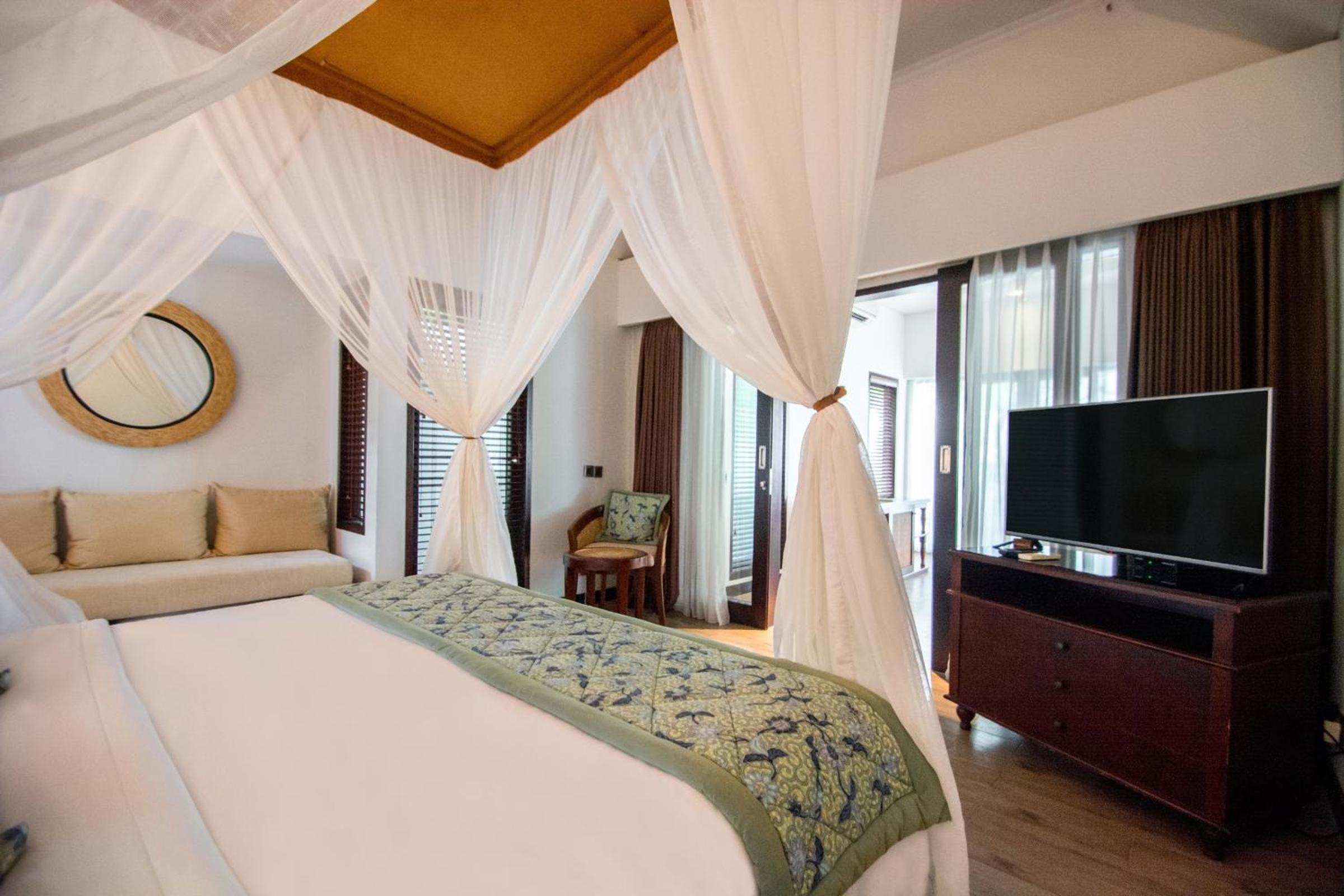 Two-Bedroom Villa photo 3