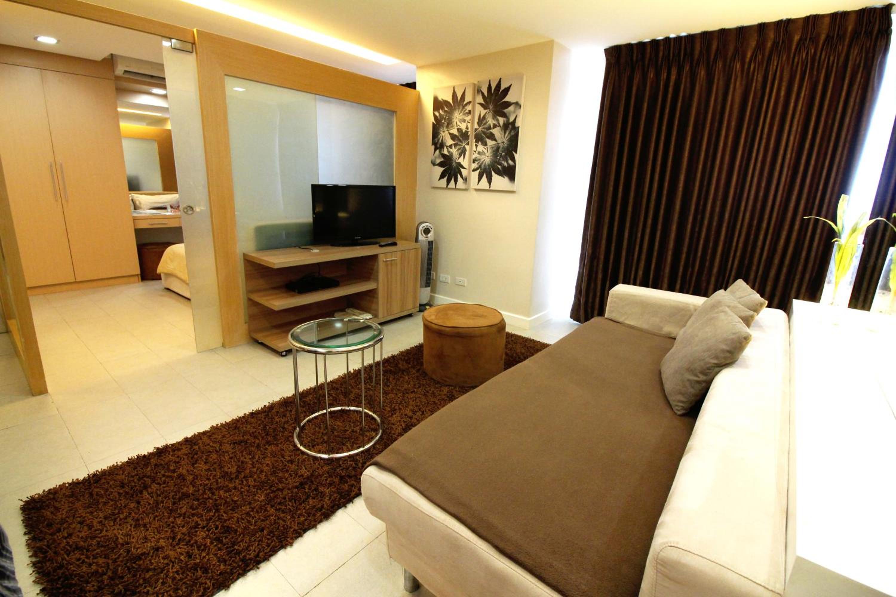 One-Bedroom Suite