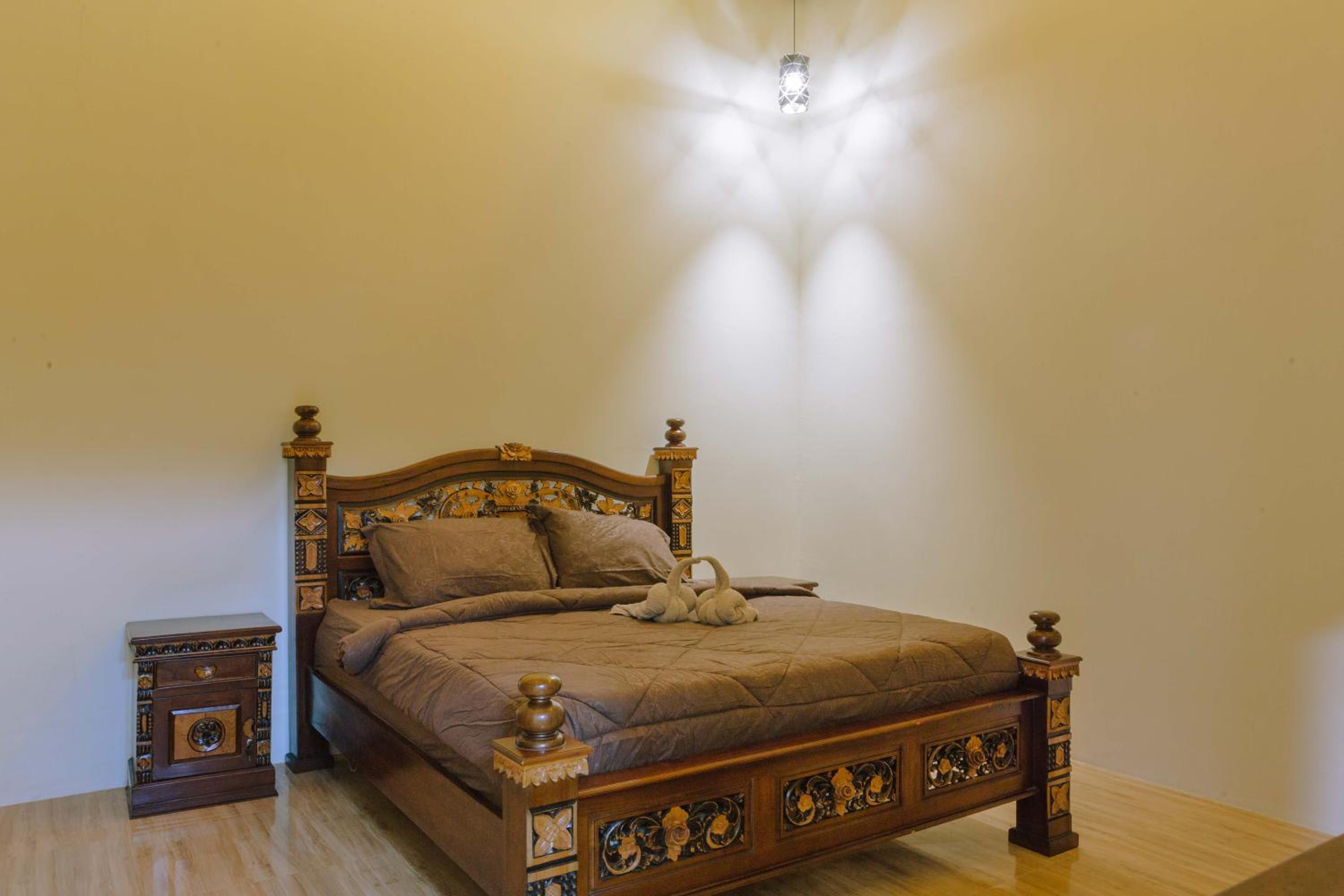 Superior Double Room with One Double Bed and 2 Adults Occupancy (Non Smoking) photo 1