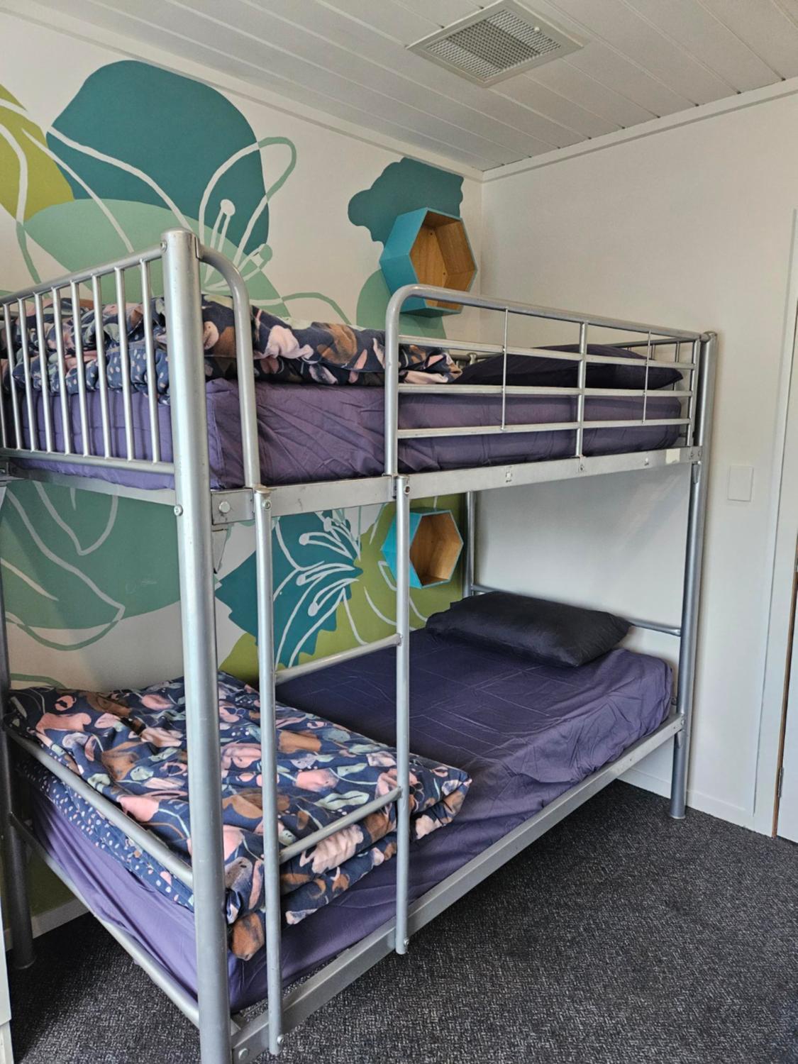 Bed In 4-Bed Mixed Dormitory Room photo 3