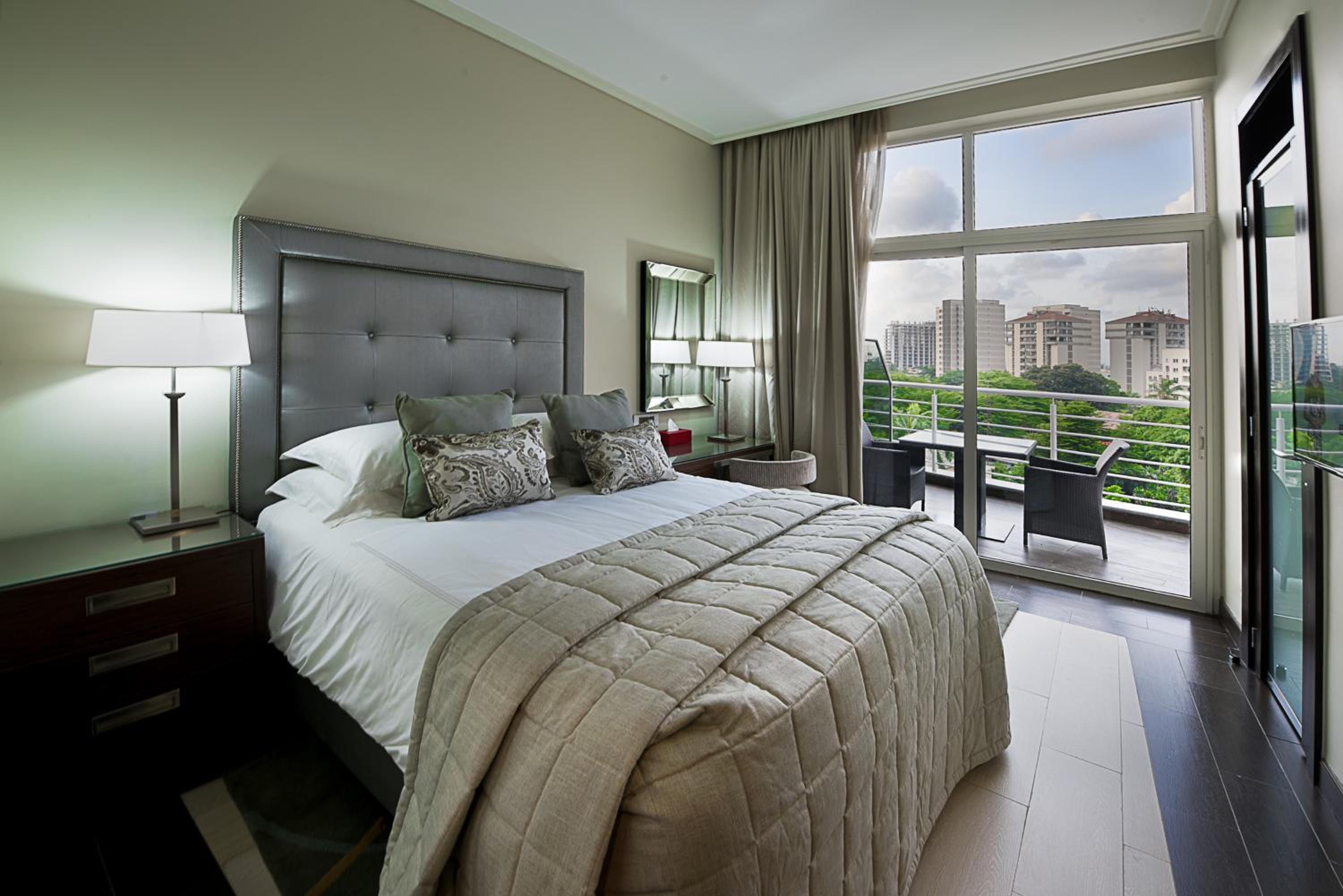 One-Bedroom Suite photo 2
