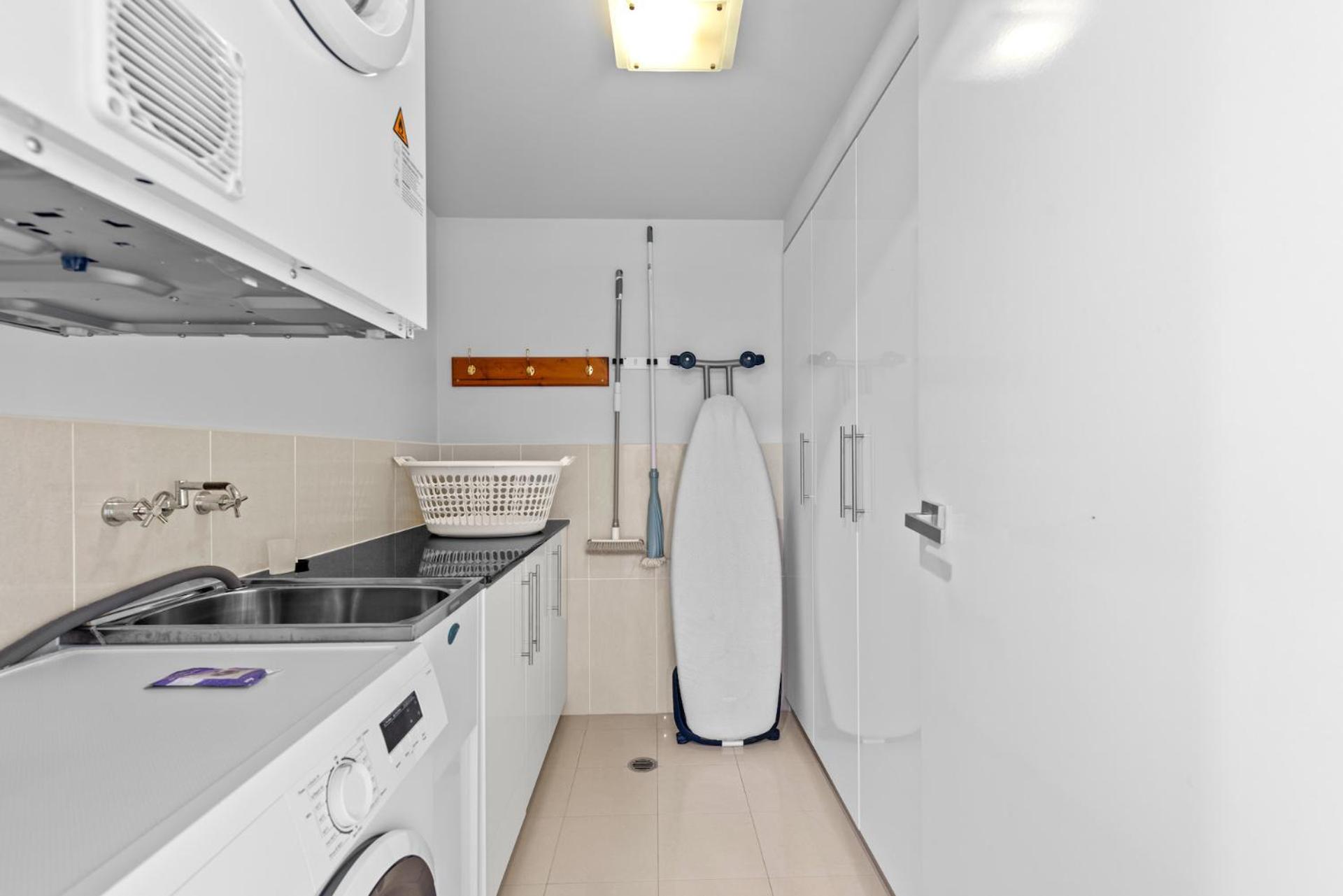 3 Bedroom Skyview Apartment photo 2