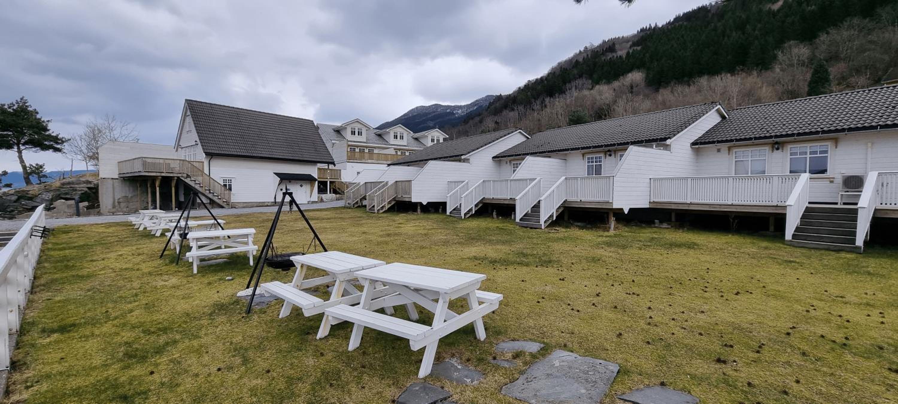 Fjord Cottage 19,27,30,46