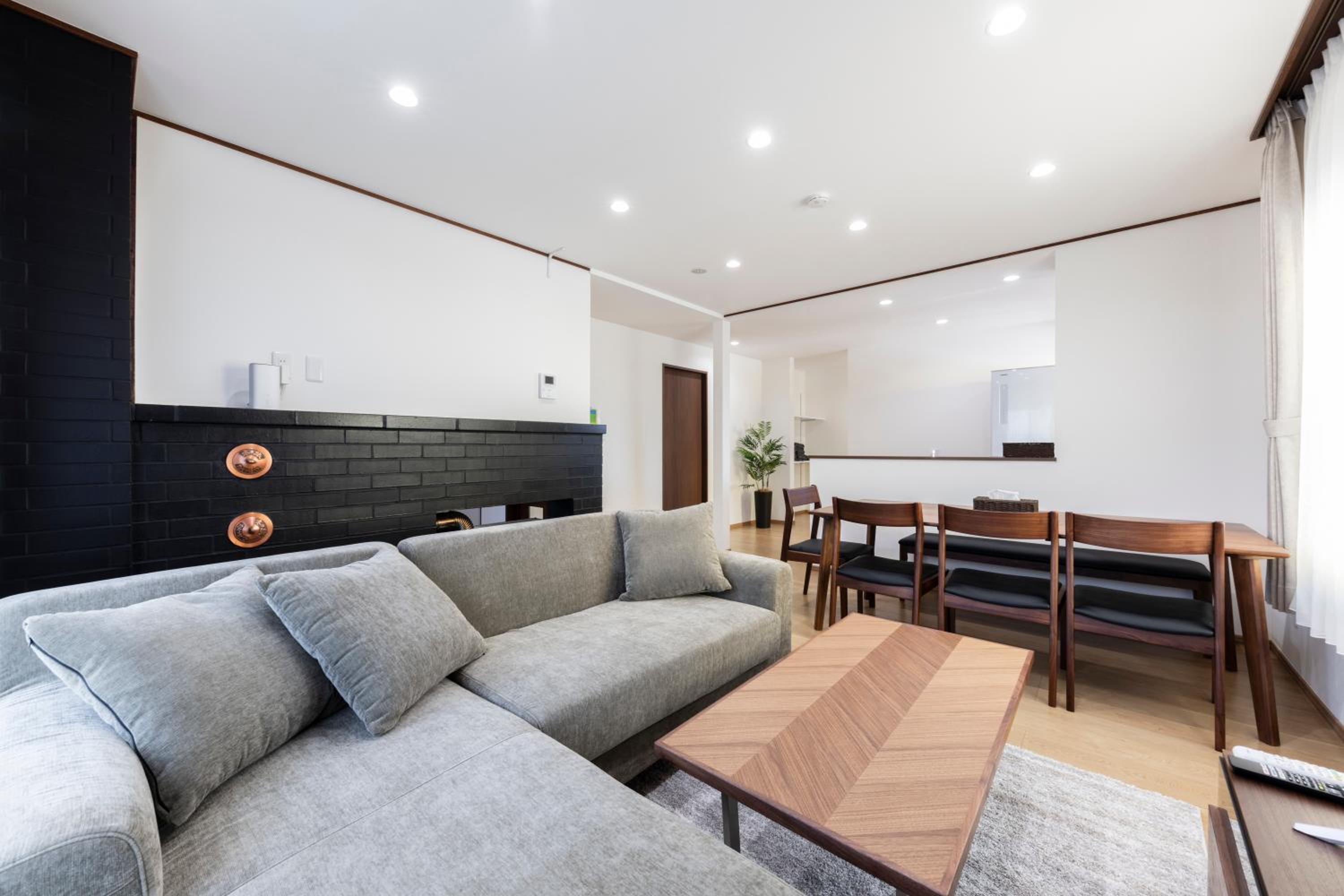 Three-Bedroom Villa photo 1