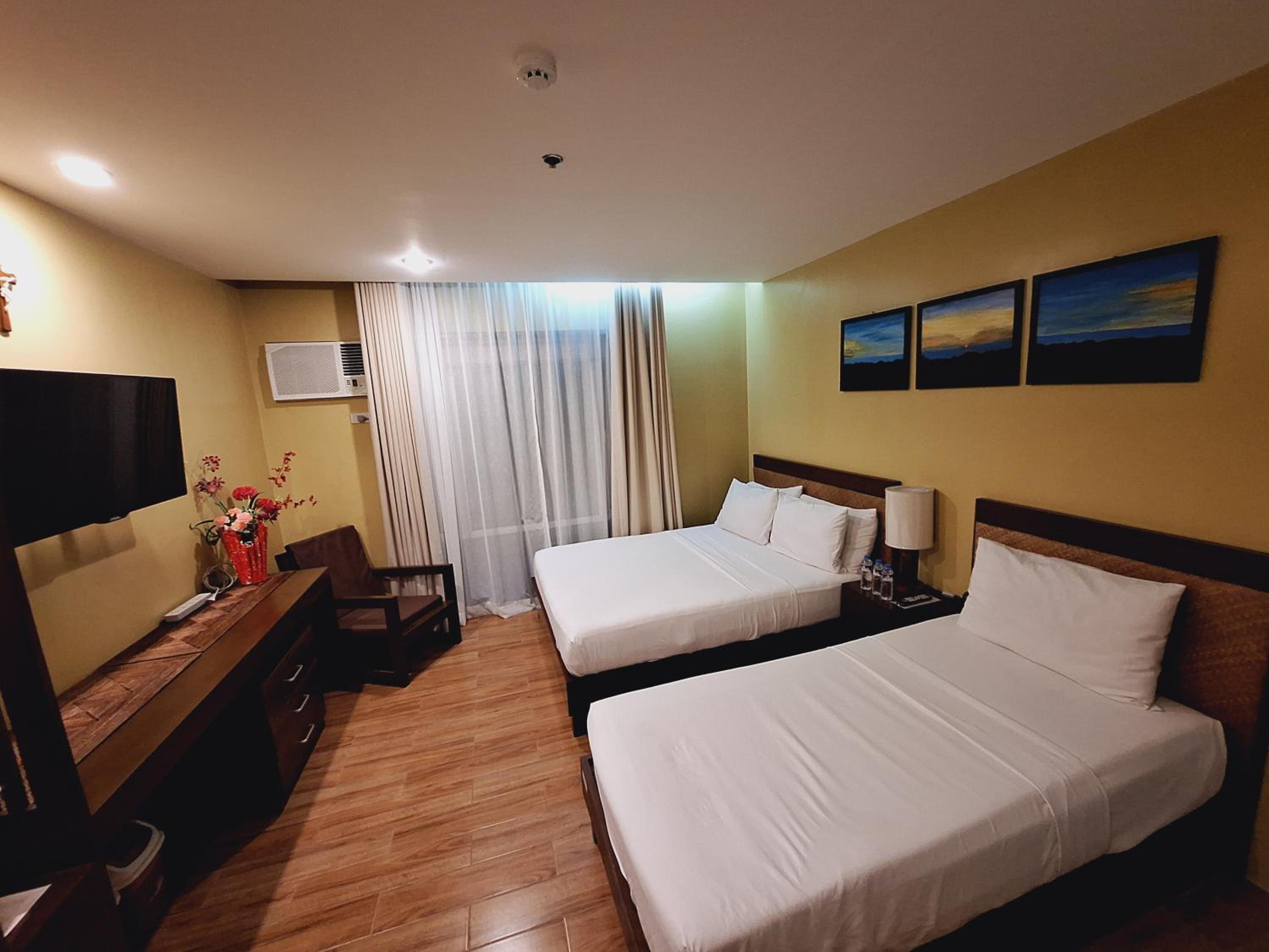 Deluxe Triple Room - Photo 4