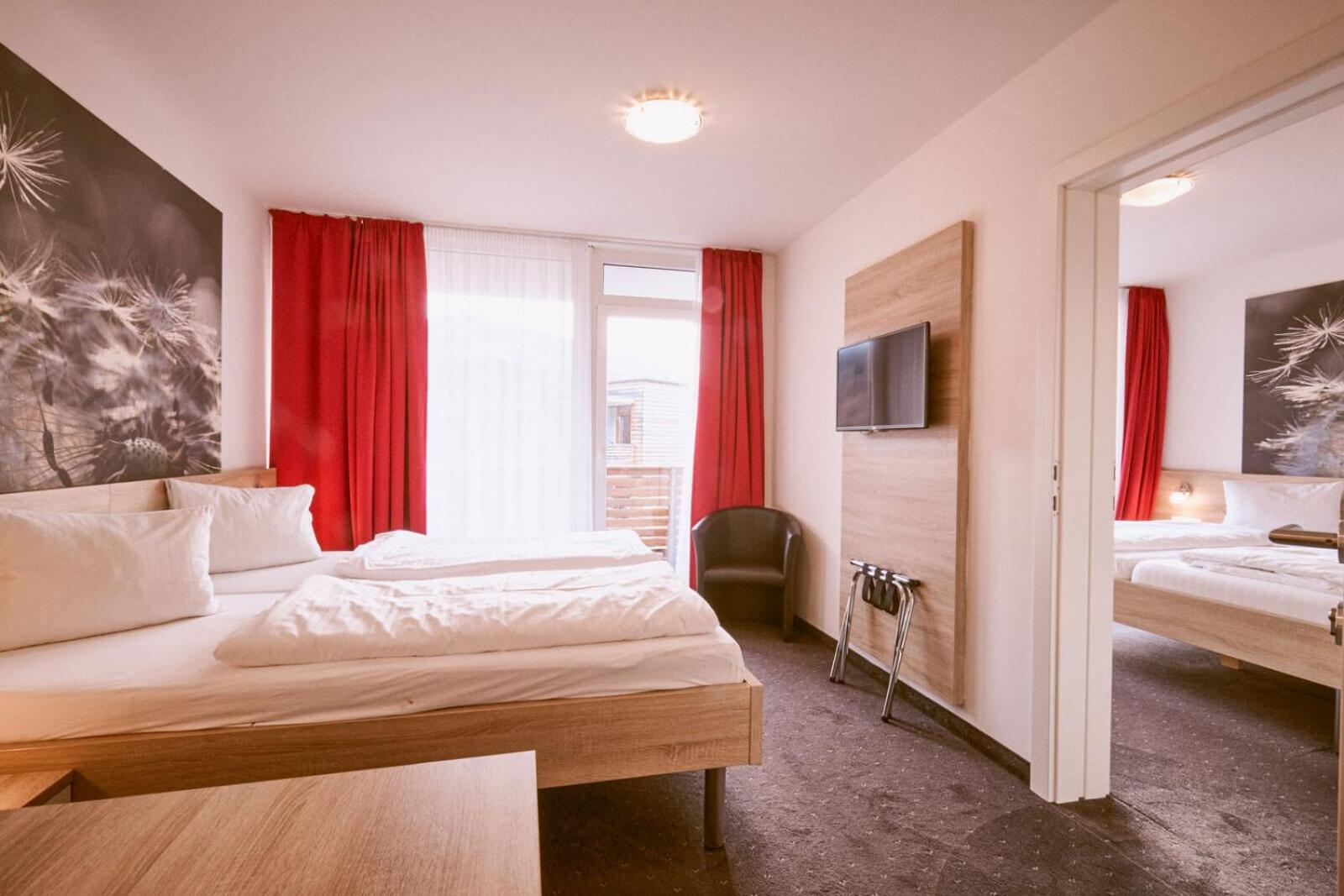 Quadruple Room with Bathroom photo 1