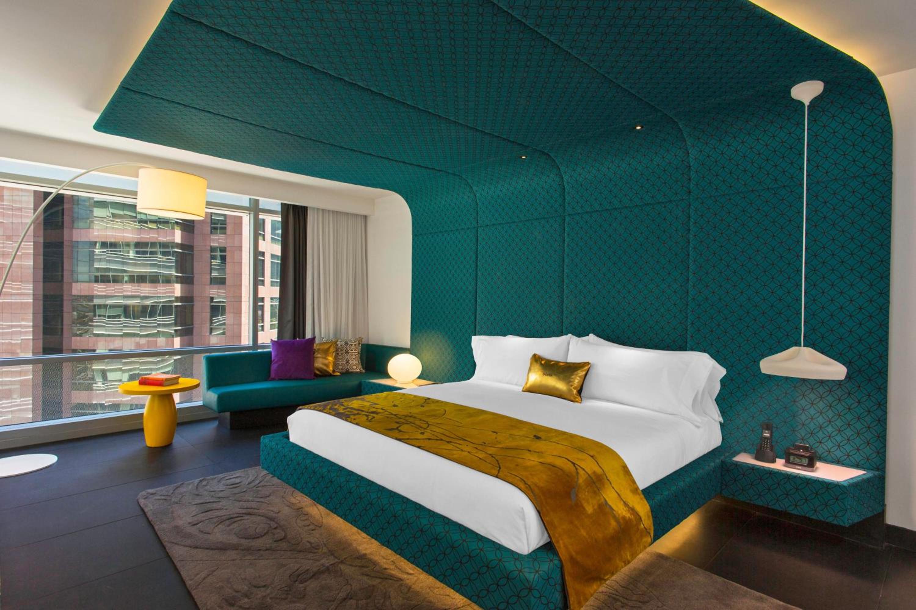 One-Bedroom Vise Presidential Penthouse Suite - High Floor photo 1