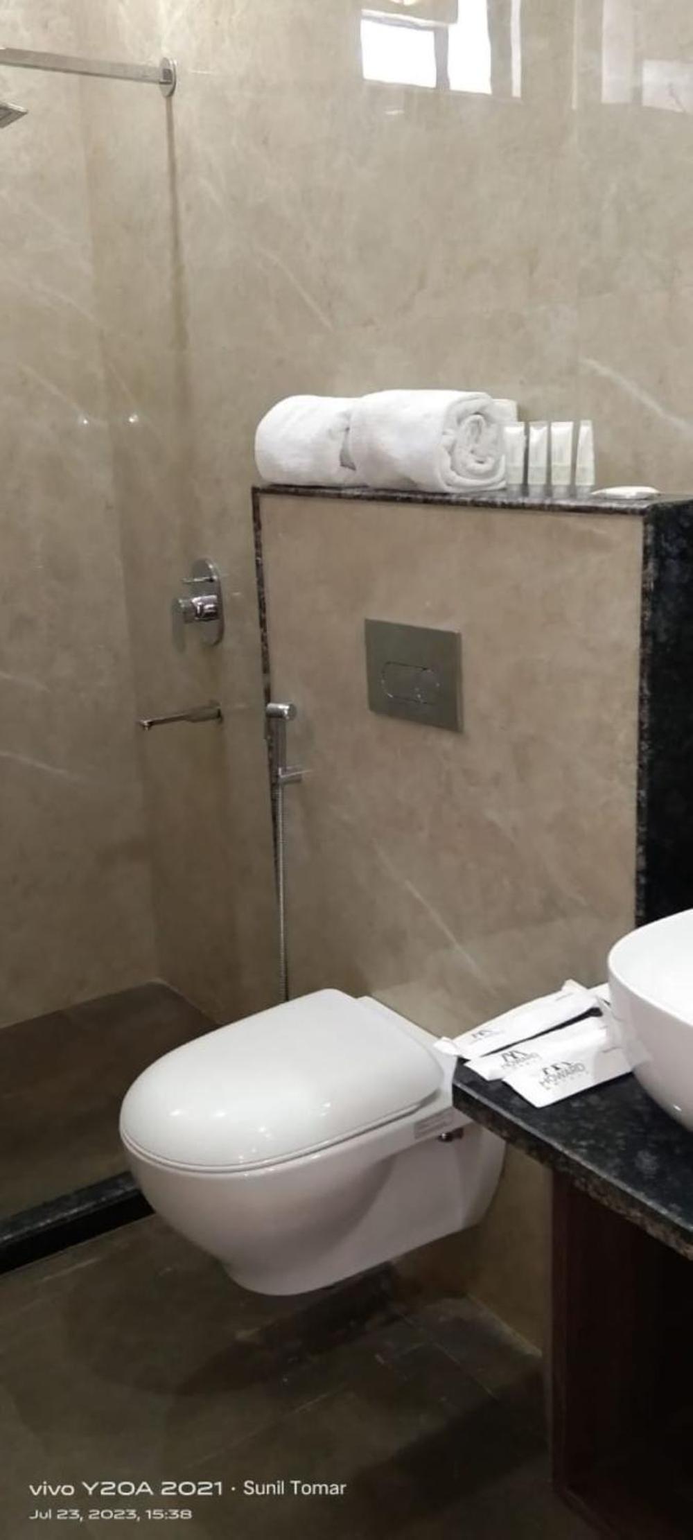 Standard Double Room - Photo 2