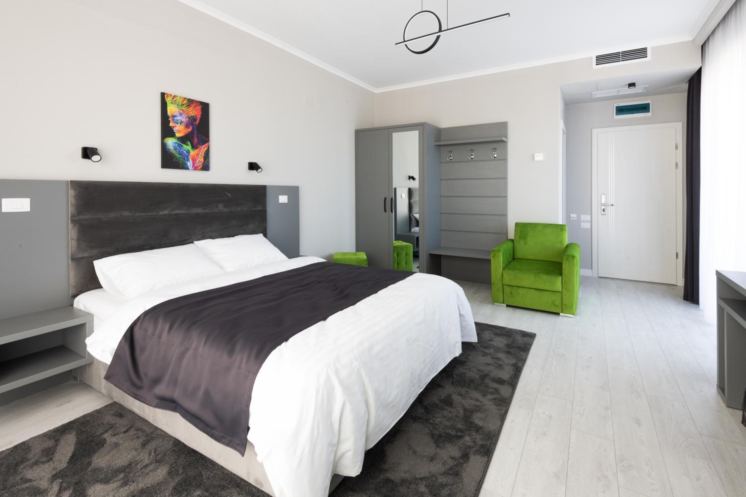 Standard Double Room with Shower and Balcony