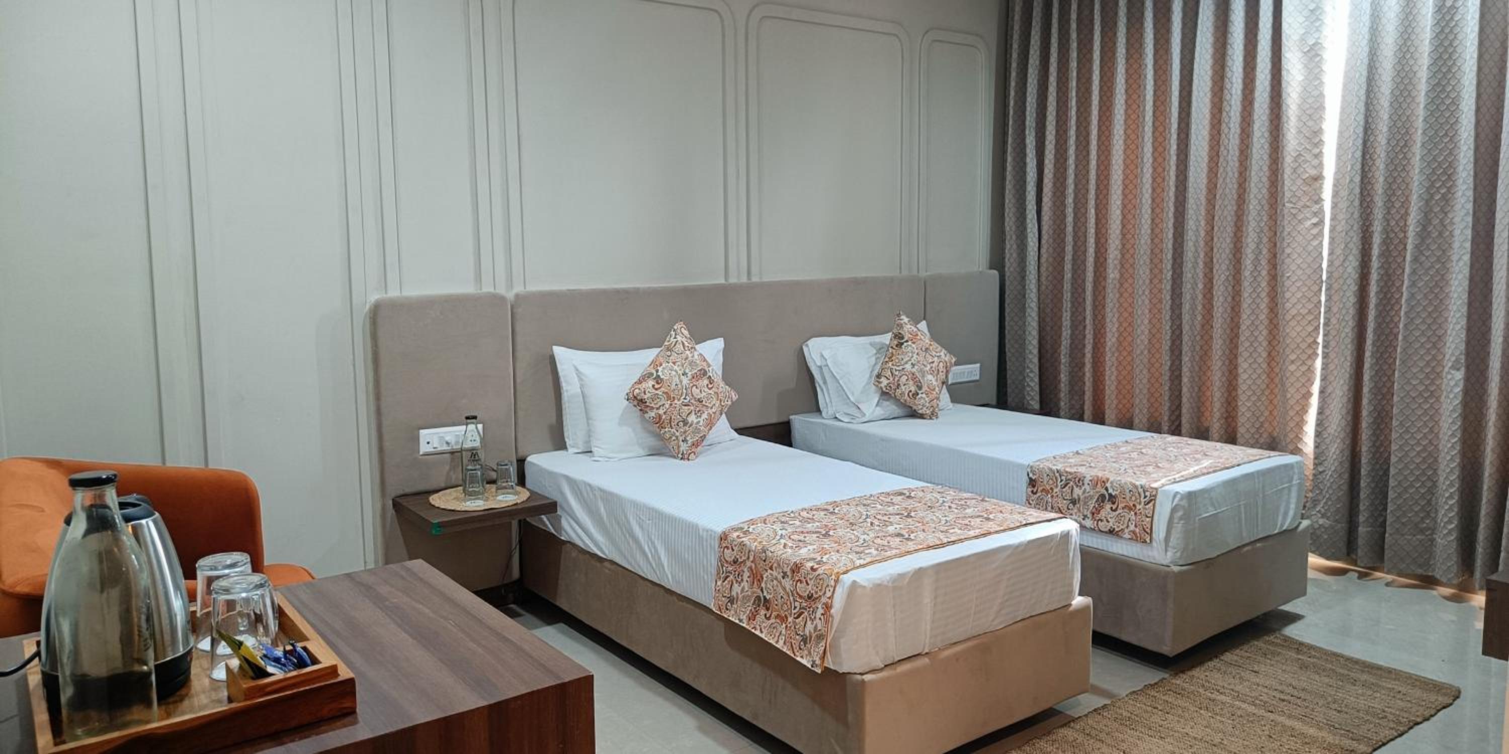 Standard Double Room - Photo 3