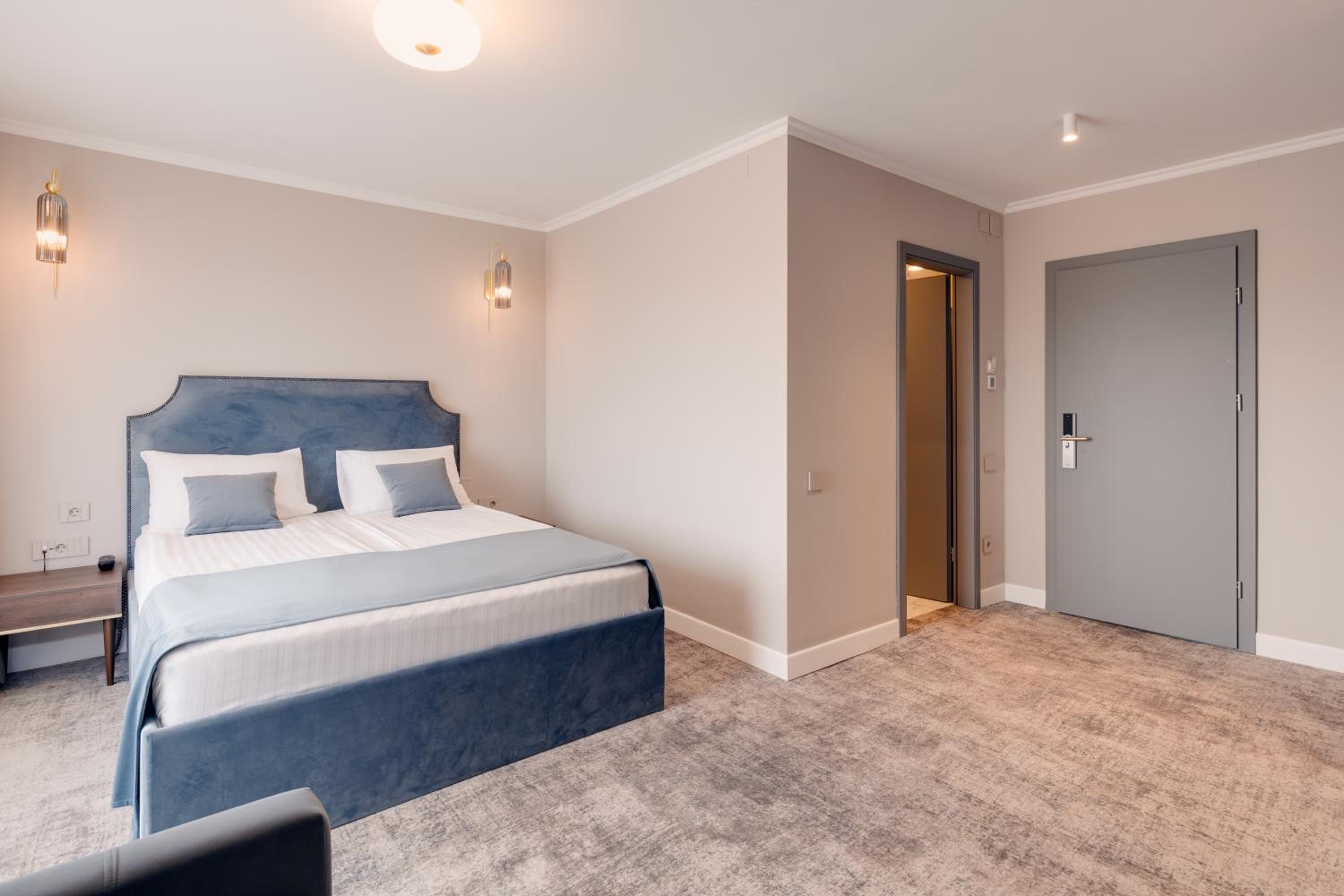 Superior Double Room photo 2