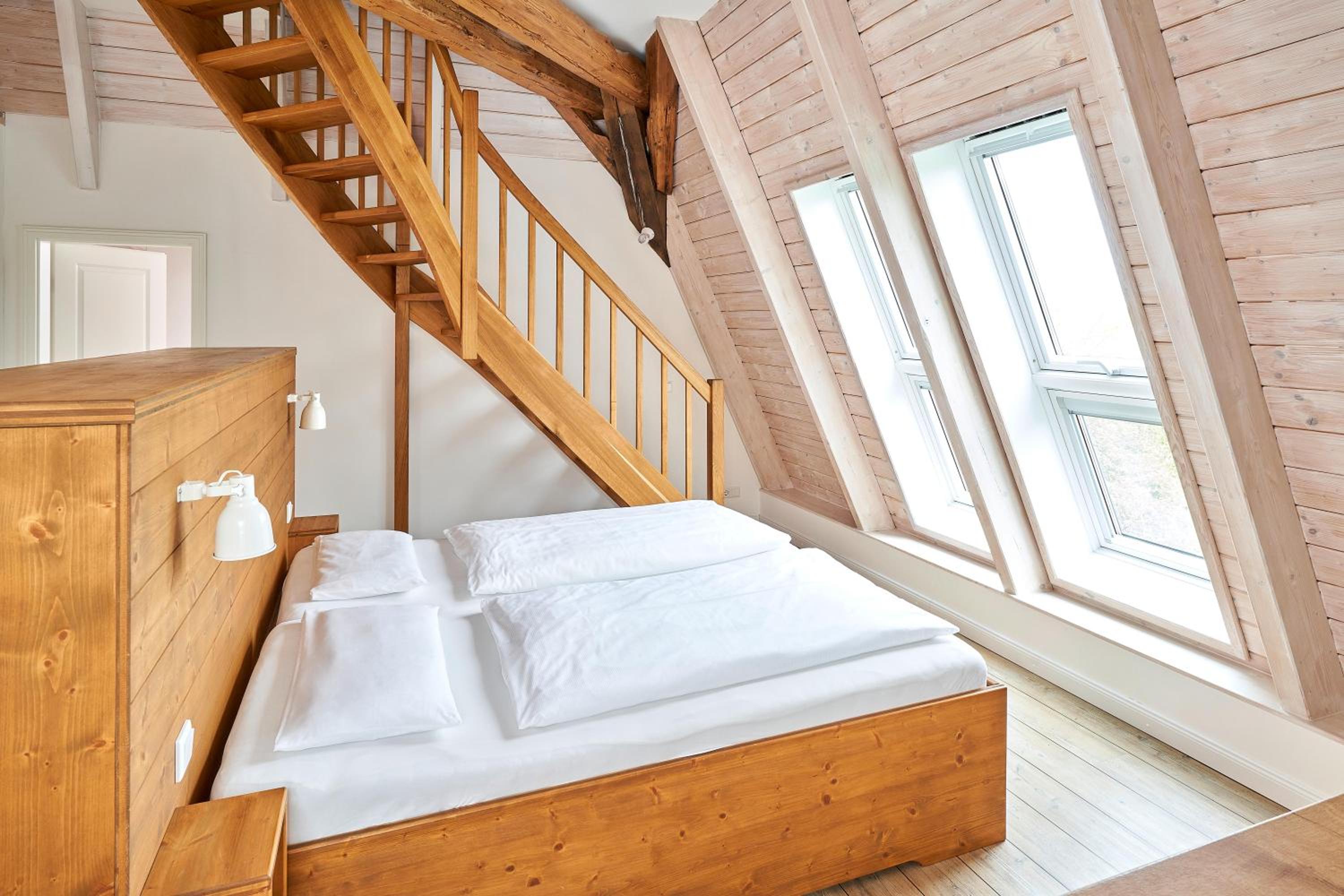 Four-Bedroom House photo 2