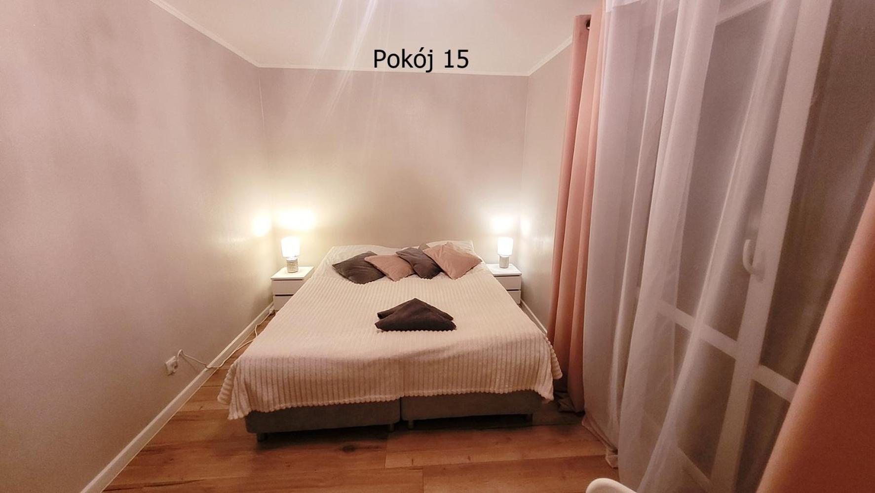 Double Room with Private Bathroom photo 1